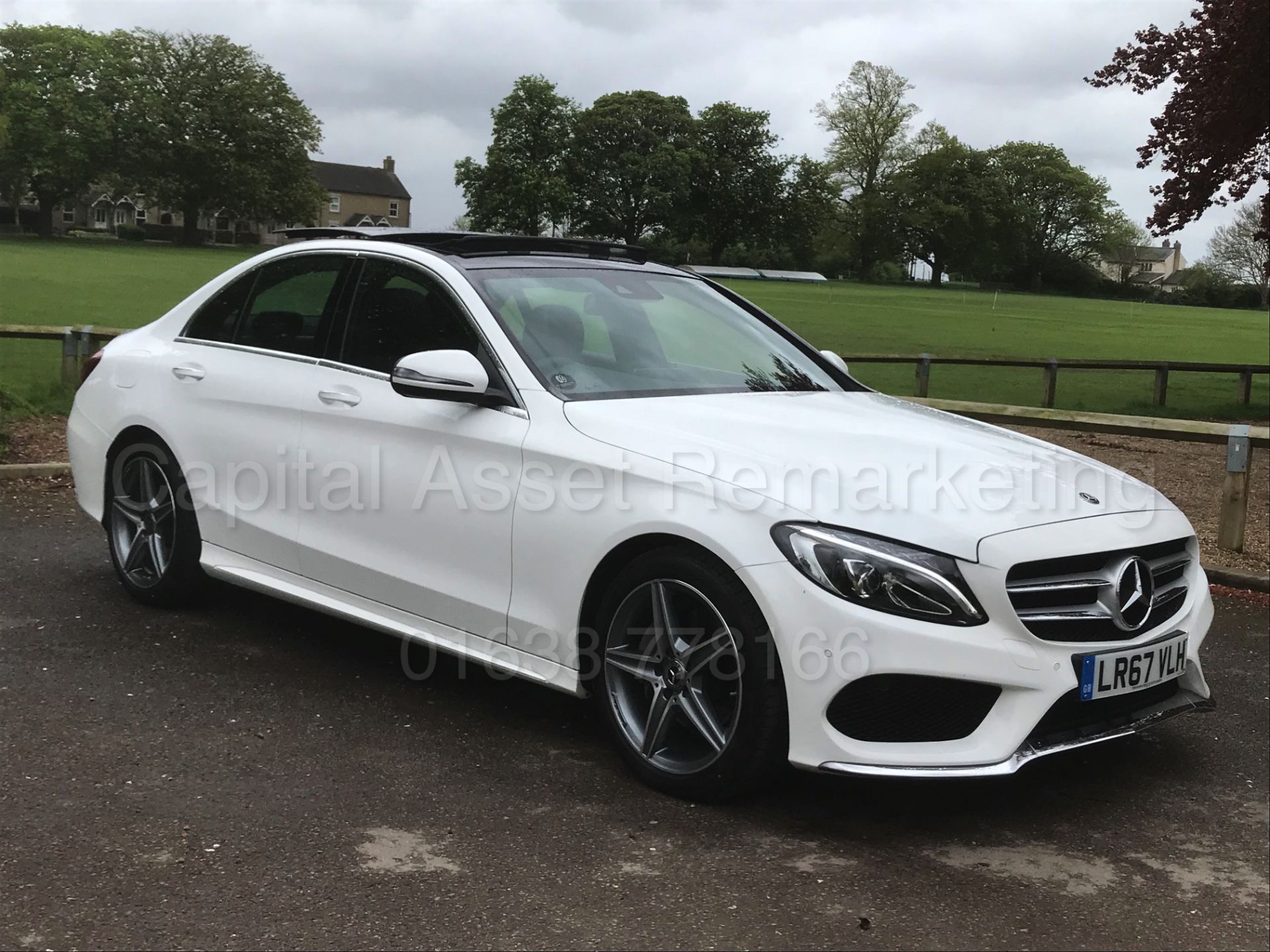 MERCEDES-BENZ C220d 'AMG LINE - PREMIUM PLUS' (2017- 67 REG) '9-G TRONIC AUTO - SAT NAV - PAN ROOF'