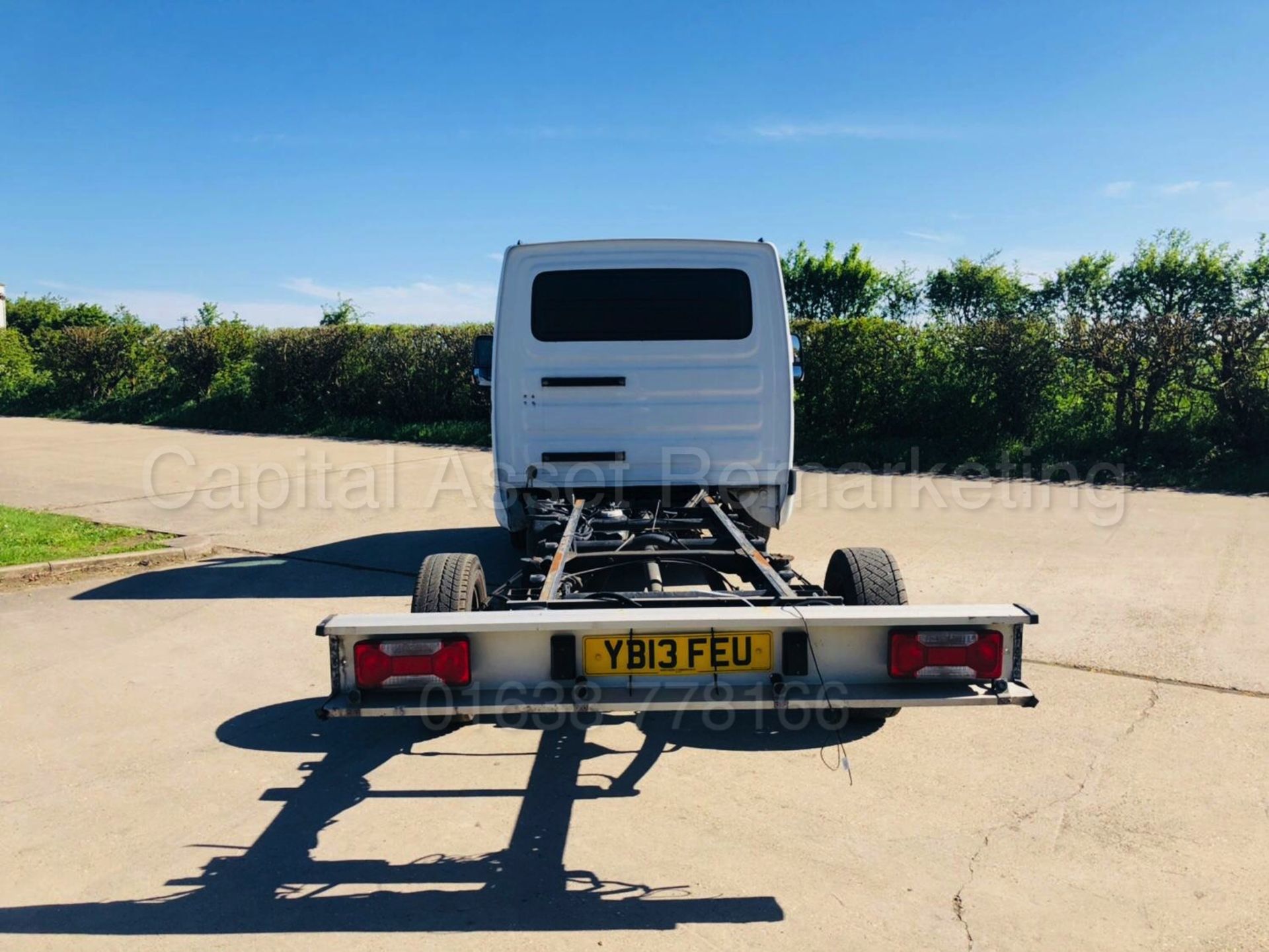 On Sale IVECO DAILY 35S11 'LWB - CHASSIS CAB' (2014 MODEL) '2.3 DIESEL - 6 SPEED' (1 OWNER) - Bild 7 aus 17