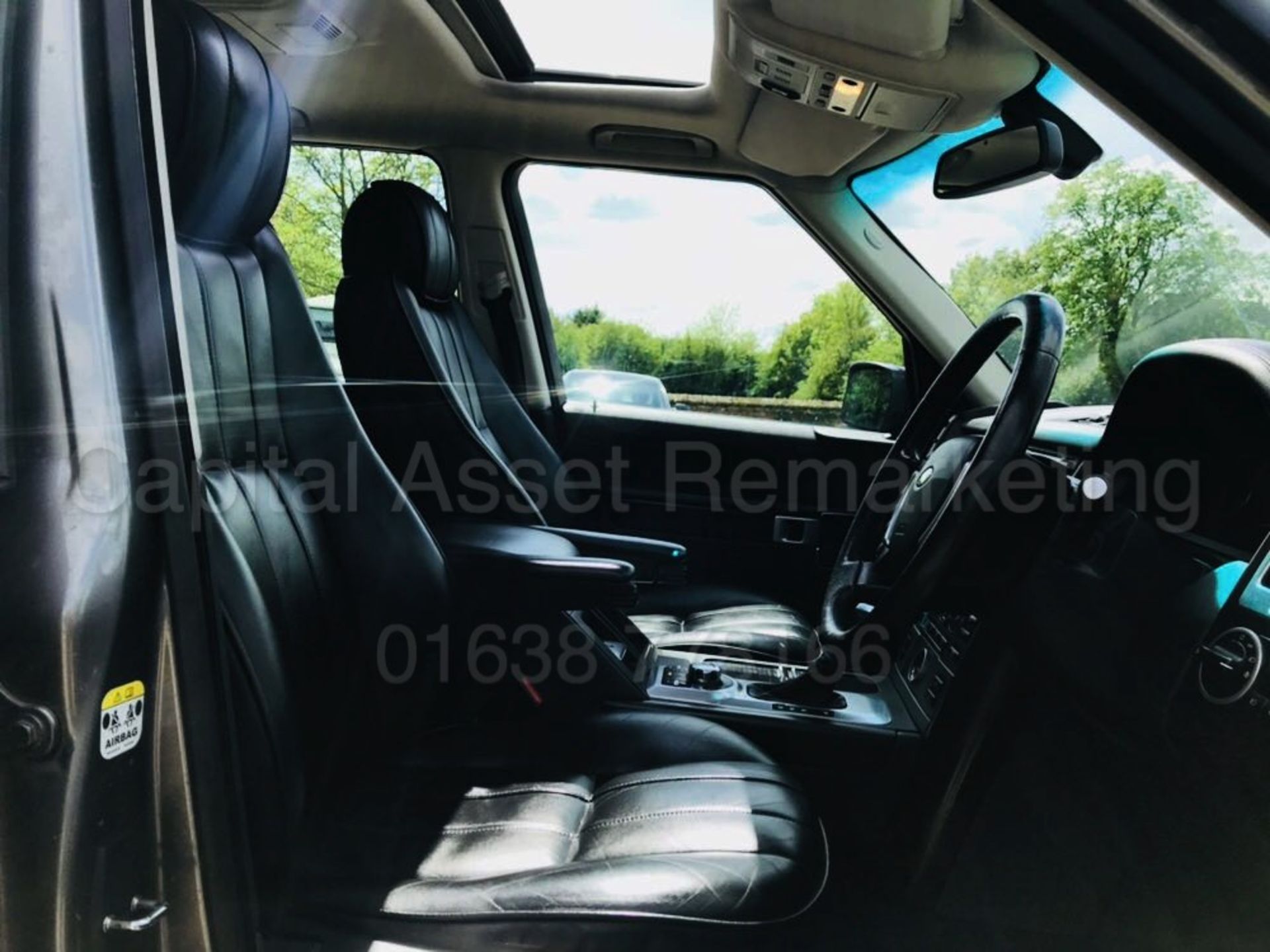 (ON SALE) RANGE ROVER VOGUE (2007) '3.6 TDV8 - 272 BHP - AUTO' *SAT NAV - LEATHER* **MASSIVE SPEC** - Bild 16 aus 39