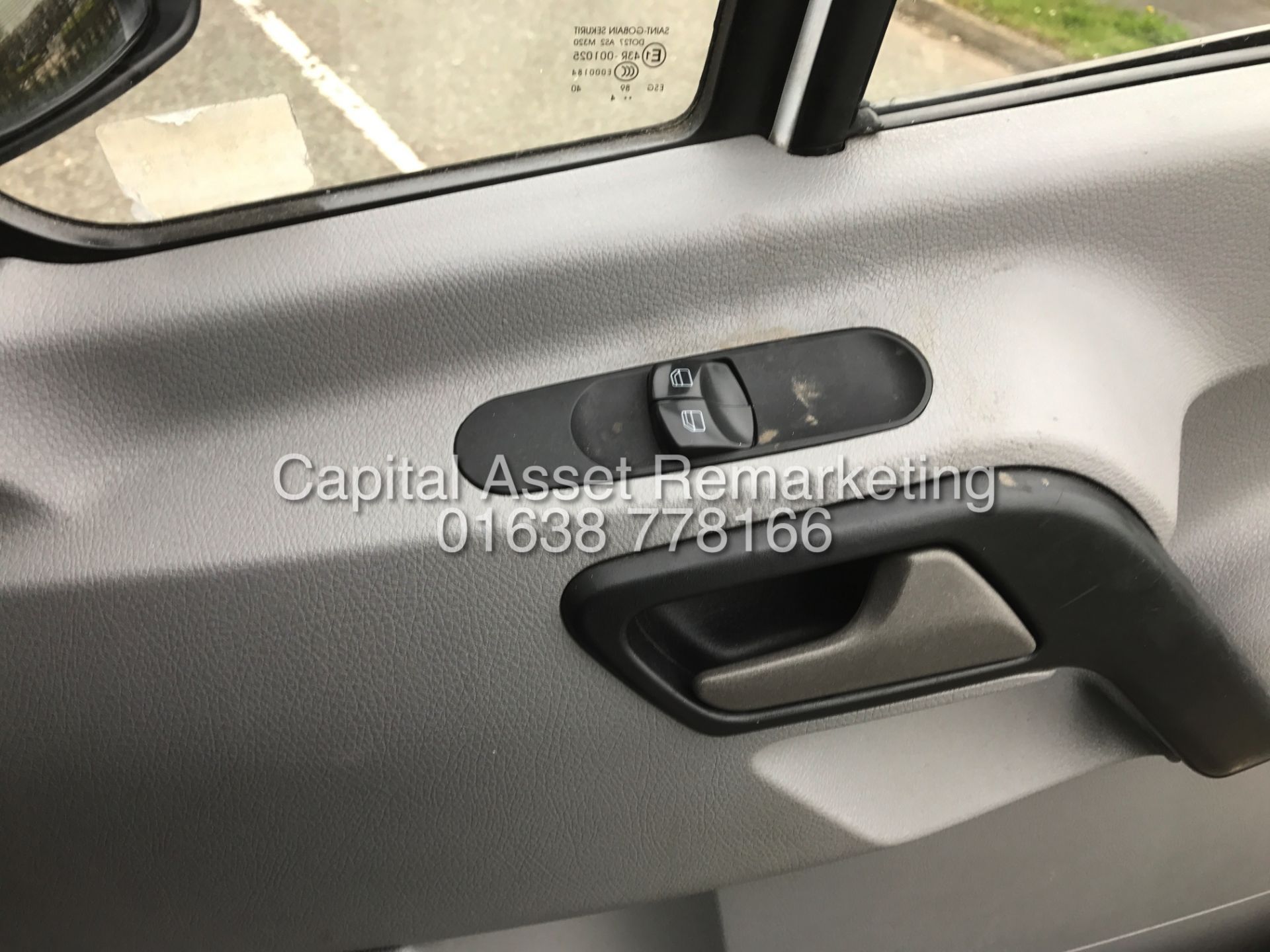 (ON SALE) MERCEDES SPRINTER 313CDI LWB / HI TOP- CRUISE CONTROL - ELEC PACK- NEW SHAPE 2015 MODEL - Image 10 of 13