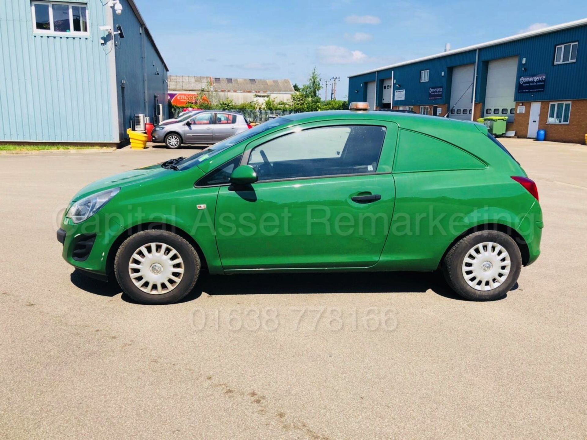 VAUXHALL CORSA 'PANEL VAN' ECO-FLEX (2012 - 12 REG) 'CDTI - 75 BHP - 5 SPEED' - Image 3 of 25