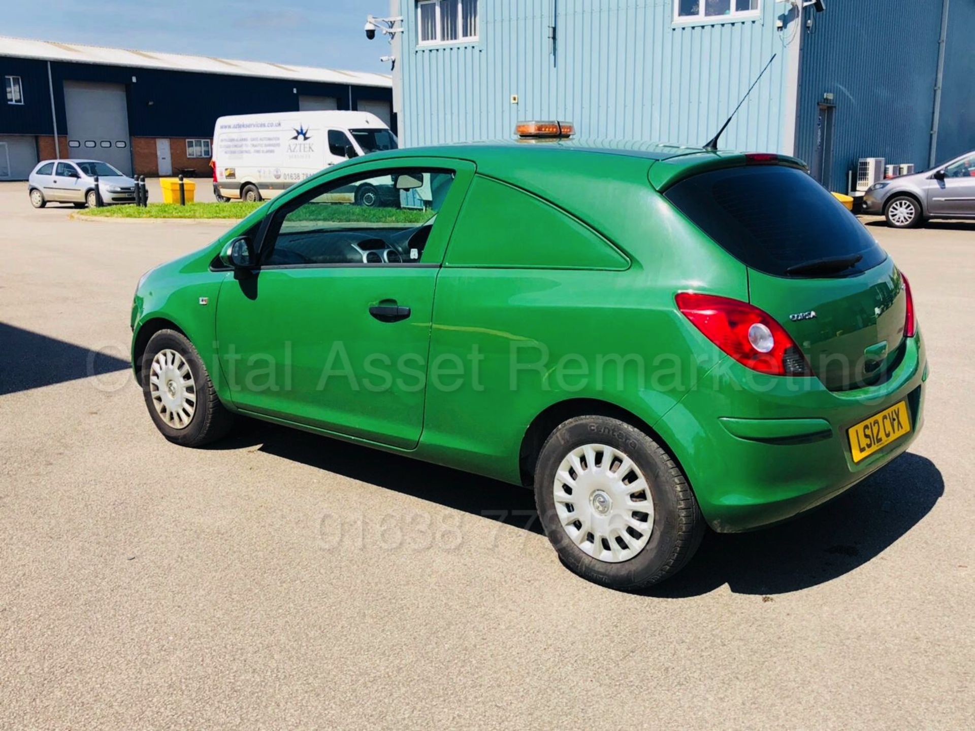 VAUXHALL CORSA 'PANEL VAN' ECO-FLEX (2012 - 12 REG) 'CDTI - 75 BHP - 5 SPEED' - Image 4 of 25