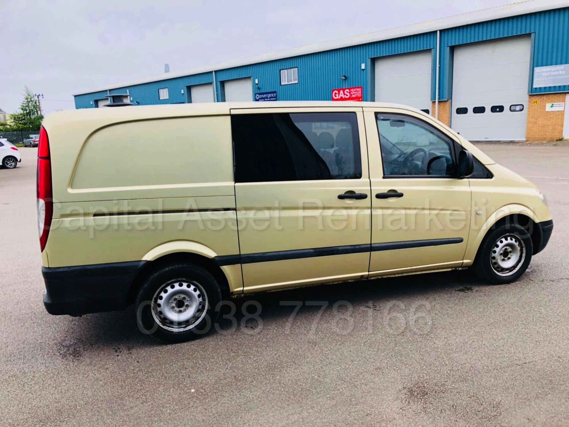 MERCEDES-BENZ VITO 115 CDI 'LWB - 6 SEATER CREW VAN' (2004) '2.1 CDI - 150 BHP - 6 SPEED' *AIR CON* - Image 12 of 32