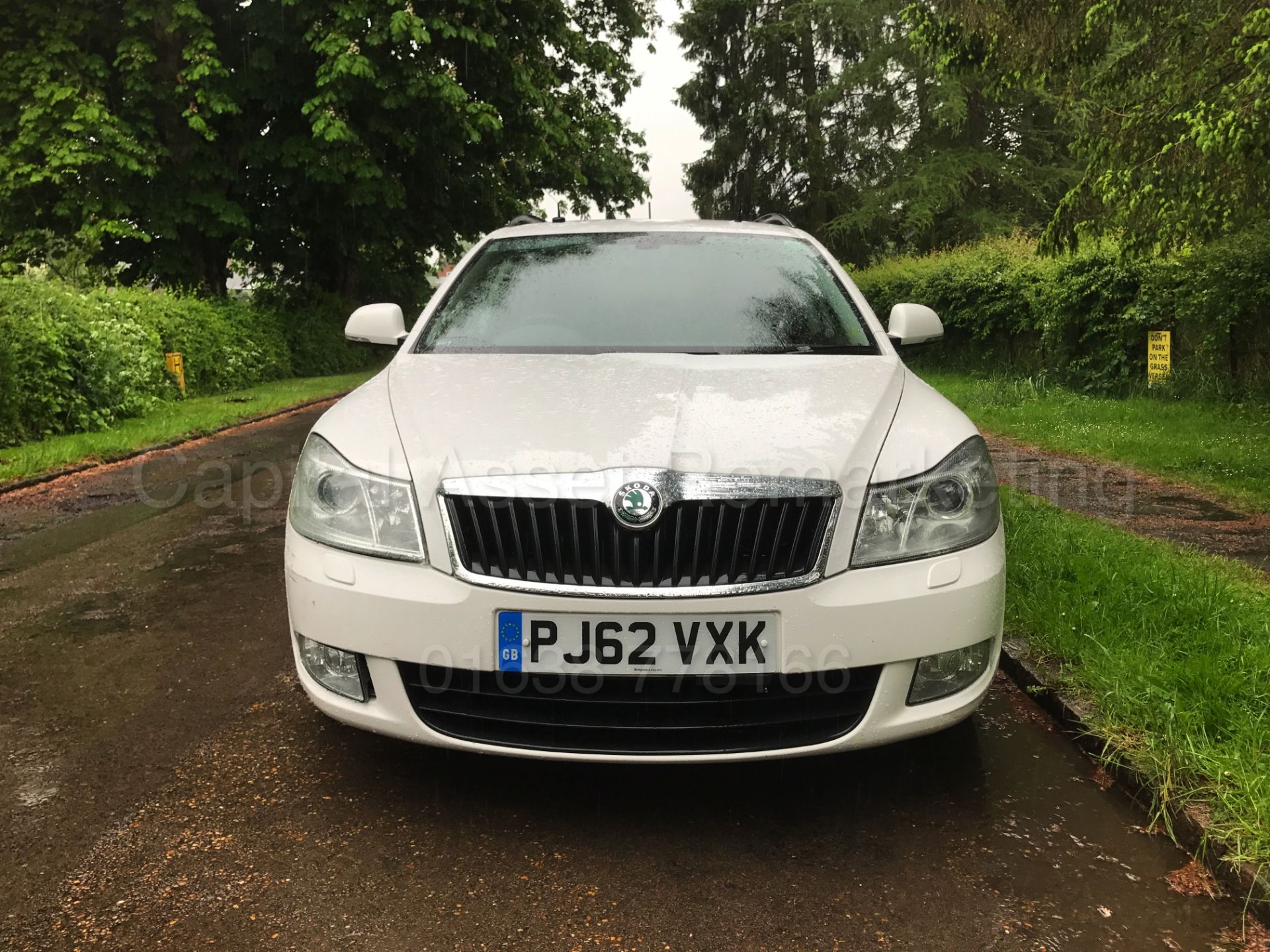 (ON SALE) SKODA OCTAVIA 'CR - 4x4 ESTATE' (2013) '2.0 TDI - 140 BHP' *AIR CON* (1 OWNER) LOW MILES - Image 2 of 19