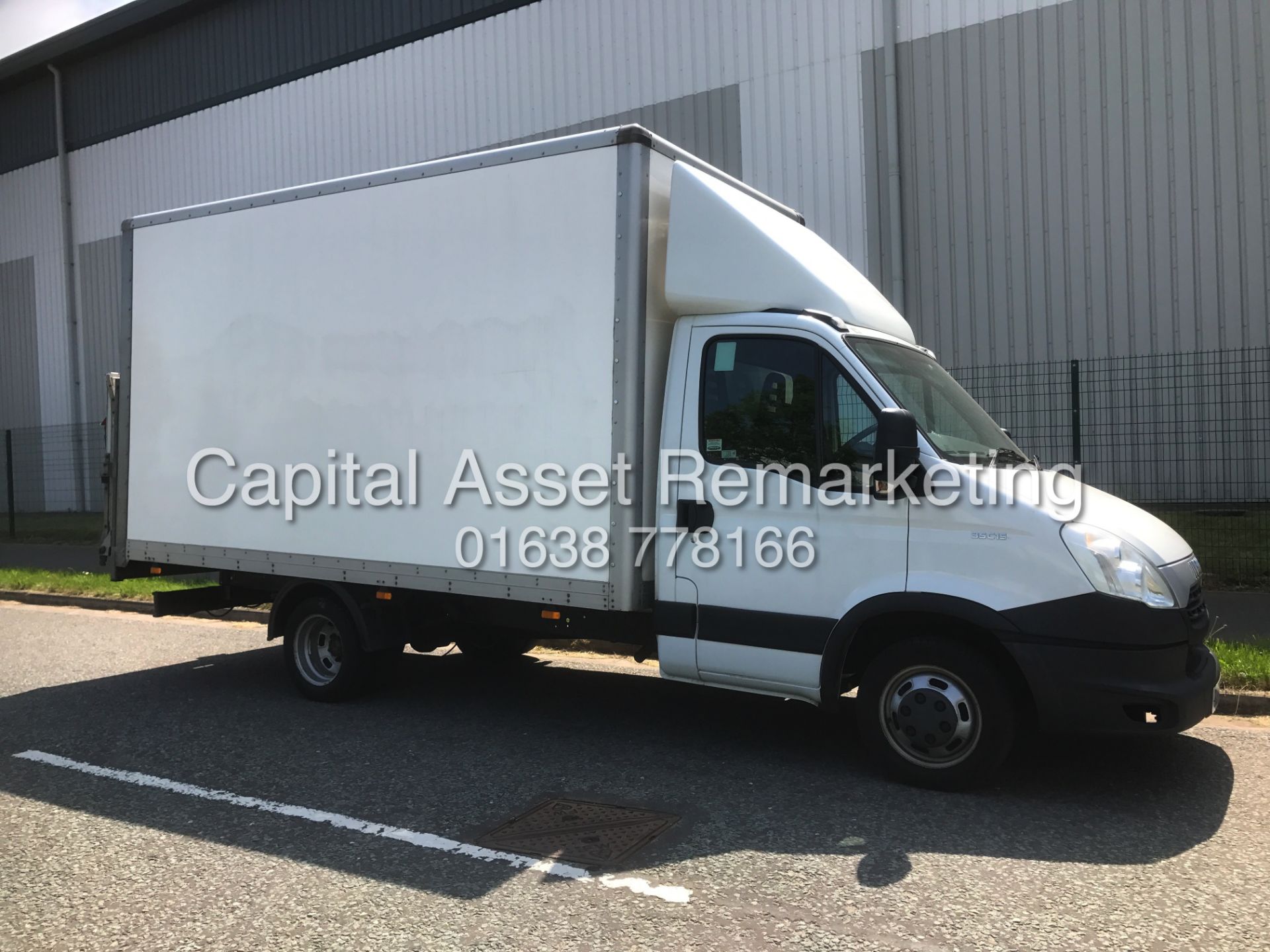 (ON SALE) IVECO DAILY 3.0TD 35C15 "150BHP - 6 SPEED" LWB BOX VAN "TWIN WHEELER" 14FT BODY - 1 OWNER