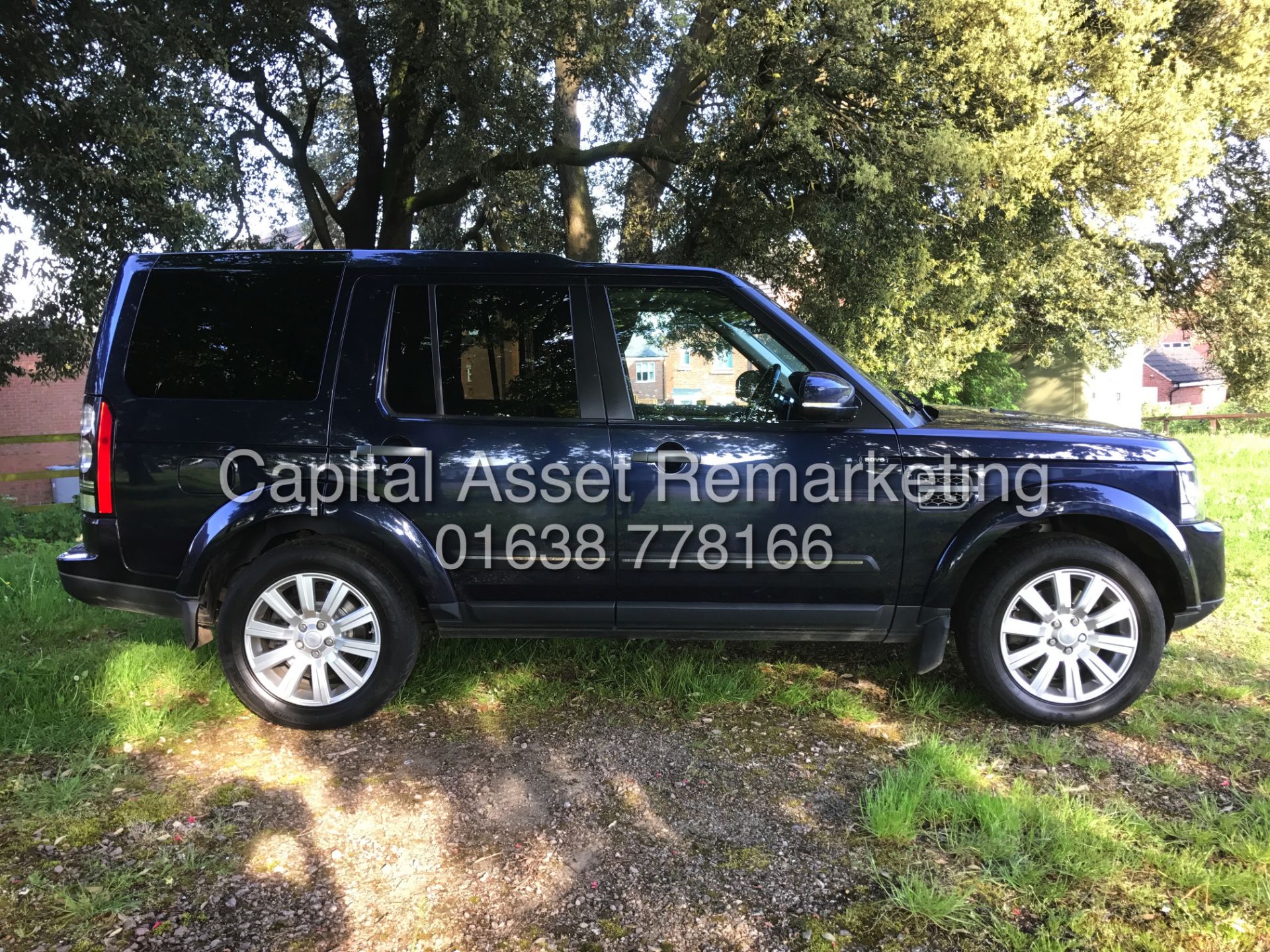 (On Sale) LAND ROVER DISCOVERY 4 'XS EDITION' *COMMERCIAL* (2015) '3.0 SDV6 - AUTO-LEATHER-SAT NAV' - Image 10 of 32