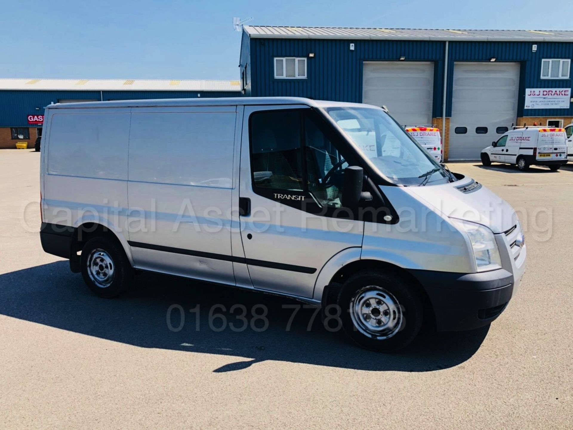 FORD TRANSIT 100 T280S FWD *TREND EDITION* (2012 MODEL) '2.2 TDCI - 100 BHP - 6 SPEED' *CRUISE* - Image 11 of 34