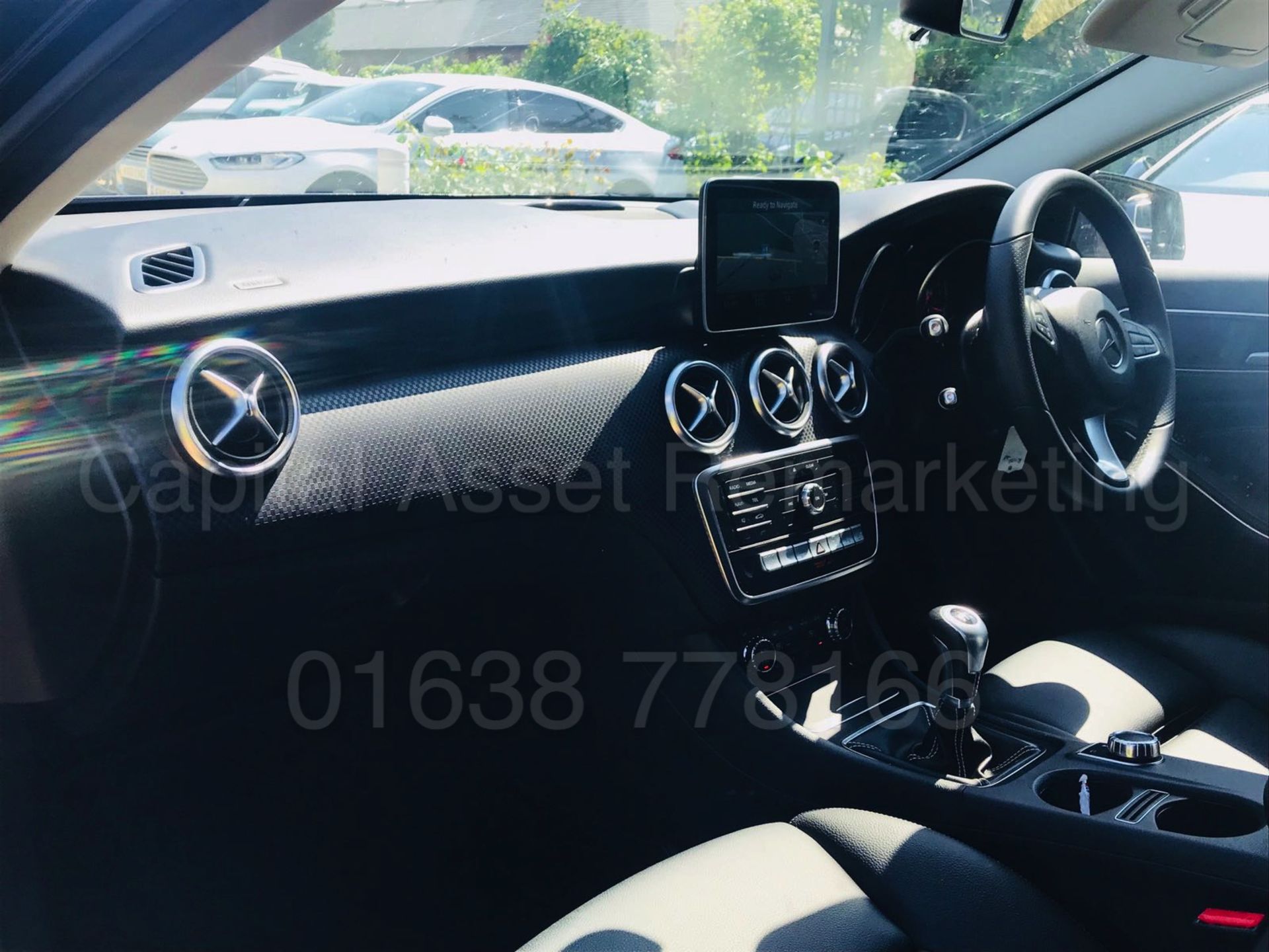 MERCEDES-BENZ A180d 'SPORT EXECUTIVE' (2017) 'LEATHER - SAT NAV - REVERSE CAMERA' **MASSIVE SPEC** - Image 16 of 38