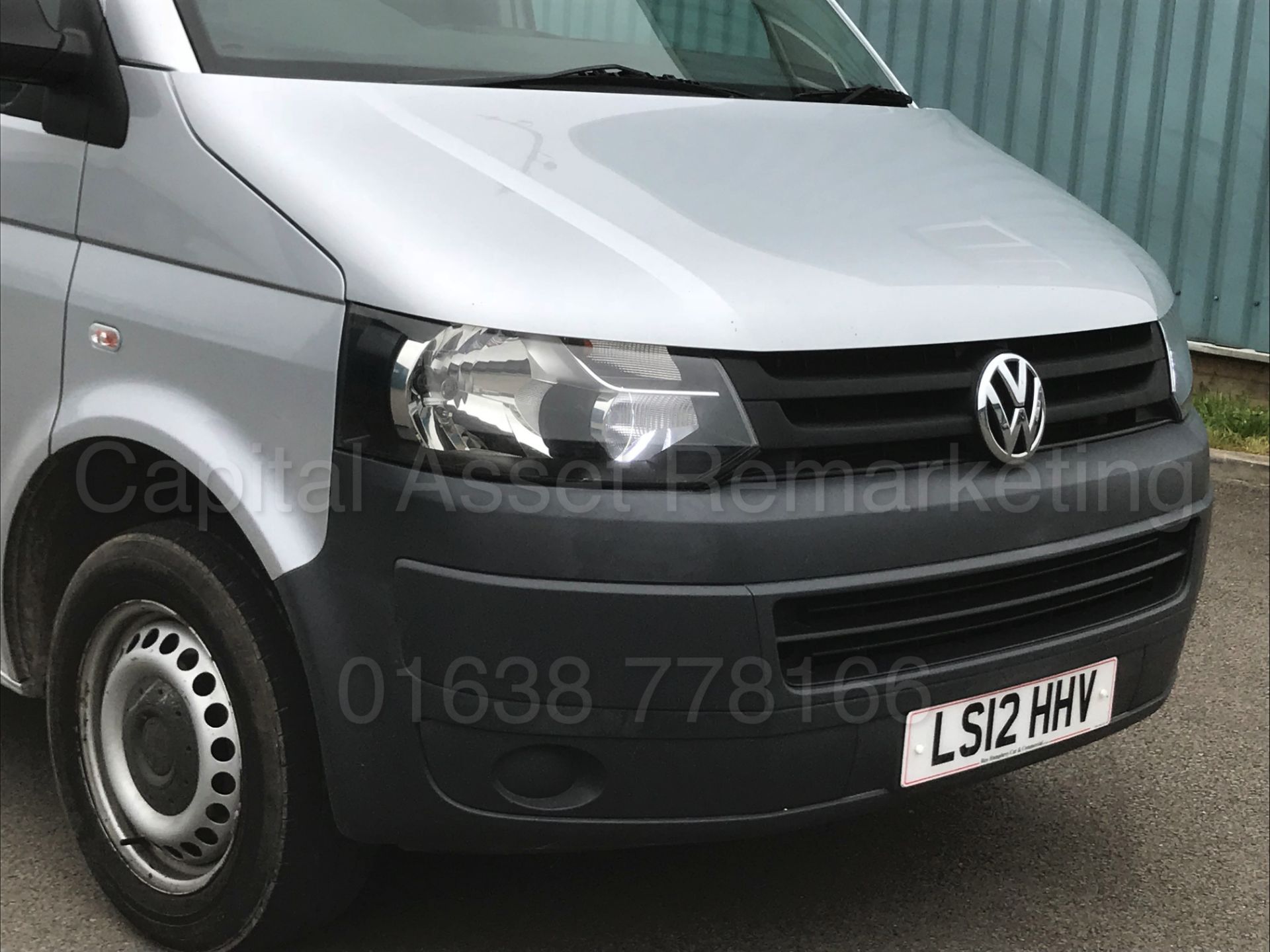 (On Sale) VOLKSWAGEN TRANSPORTER 'SWB' (2012) '2.0 TDI - ELECTRIC PACK - SAT NAV - APPLE CAR PLAY' - Image 13 of 29