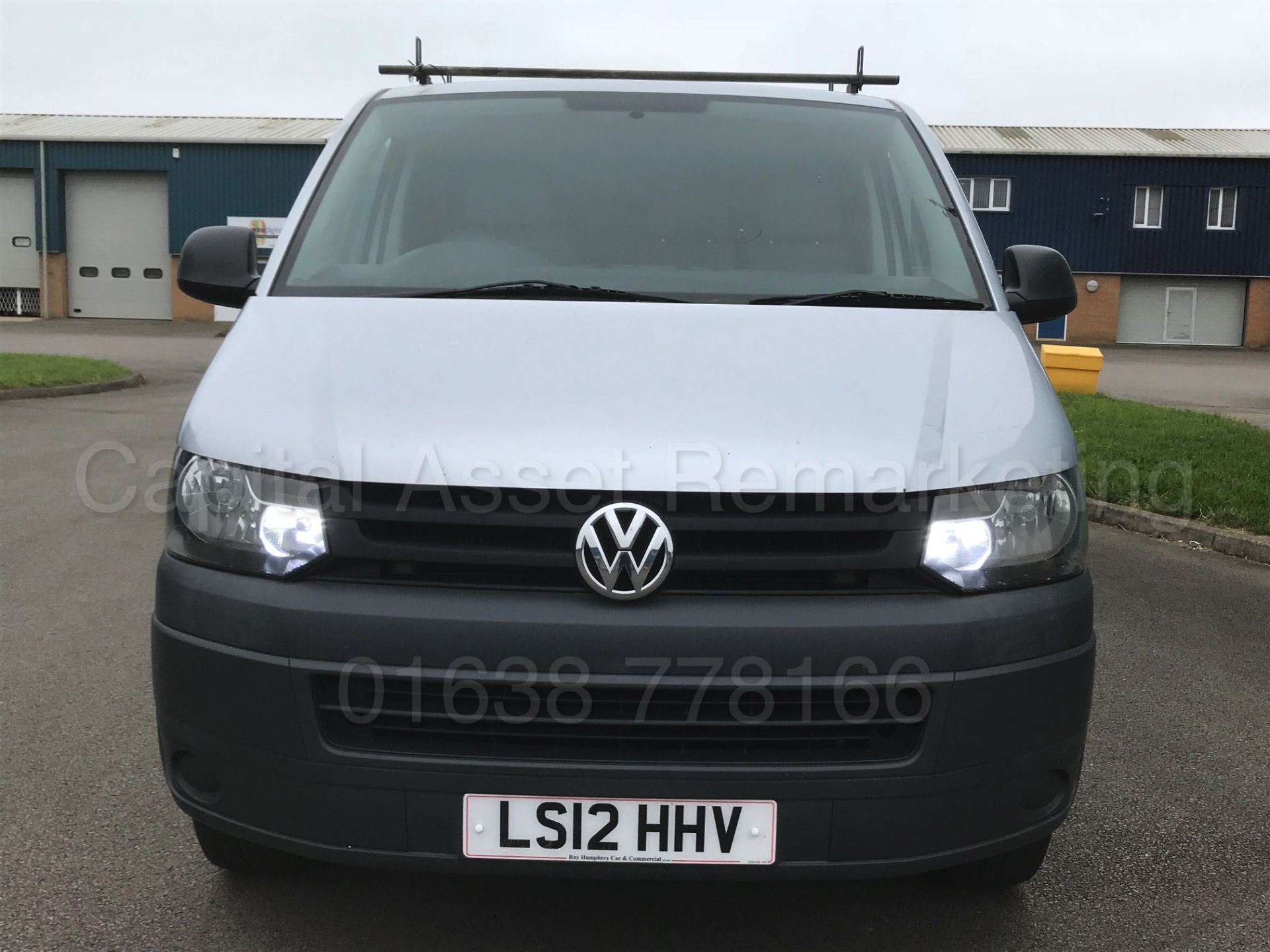 (On Sale) VOLKSWAGEN TRANSPORTER 'SWB' (2012) '2.0 TDI - ELECTRIC PACK - SAT NAV - APPLE CAR PLAY' - Image 2 of 29