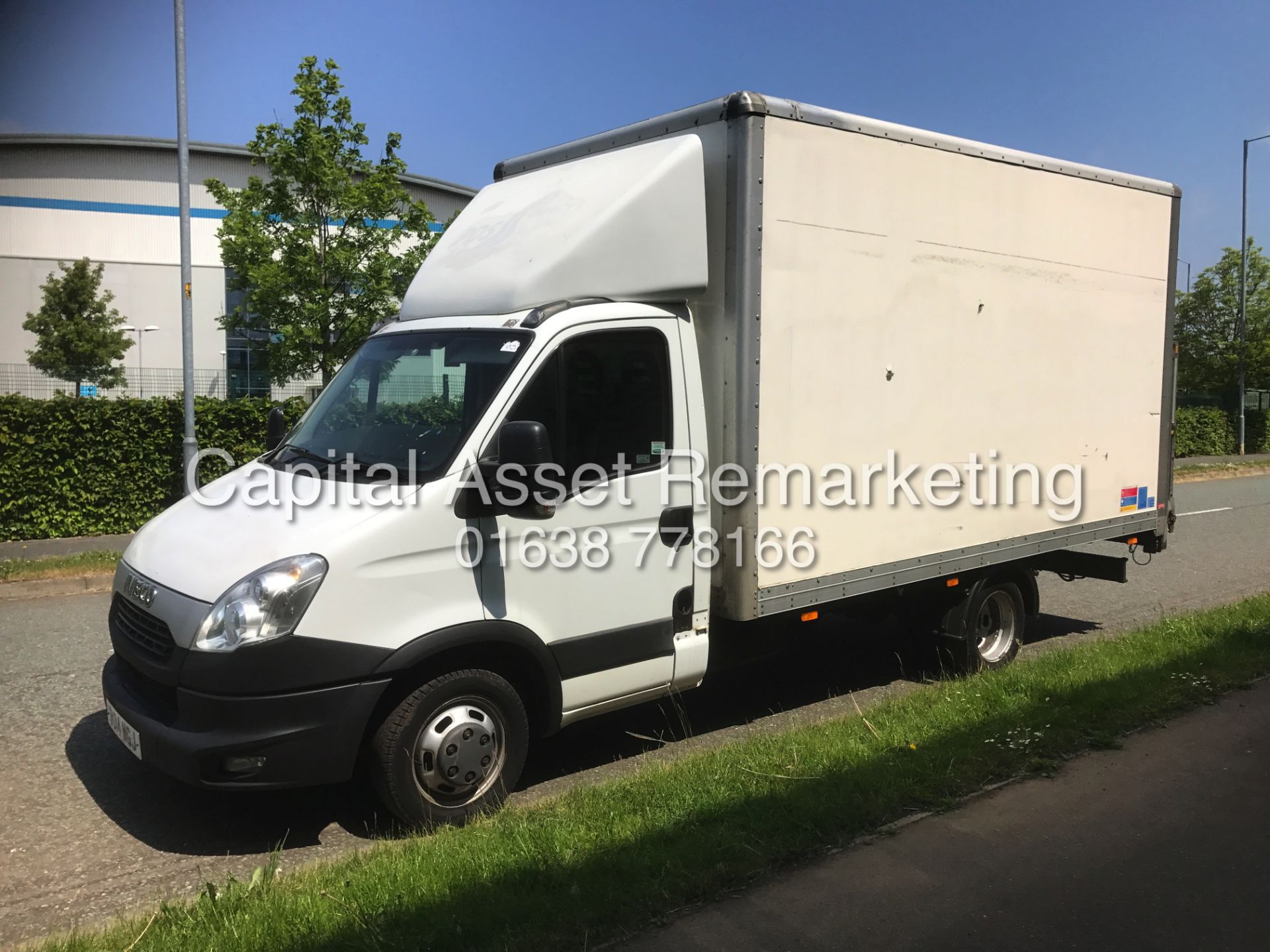 (ON SALE) IVECO DAILY 3.0TD 35C15 "150BHP - 6 SPEED" LWB BOX VAN "TWIN WHEELER" 14FT BODY - 1 OWNER - Image 6 of 14