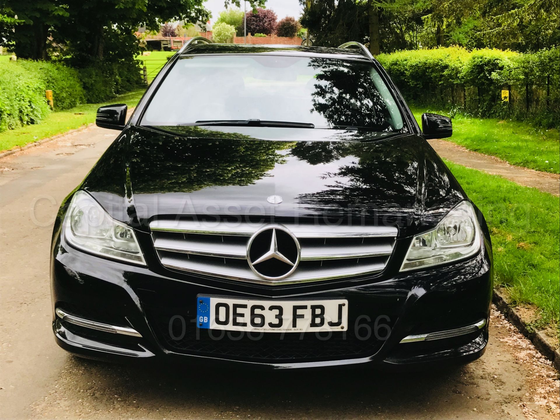 MERCEDES C220CDI "EXECUTIVE SE" ESTATE (2014 MODEL) SAT NAV - LEATHER - 1 OWNER FSH !!! - Image 3 of 41