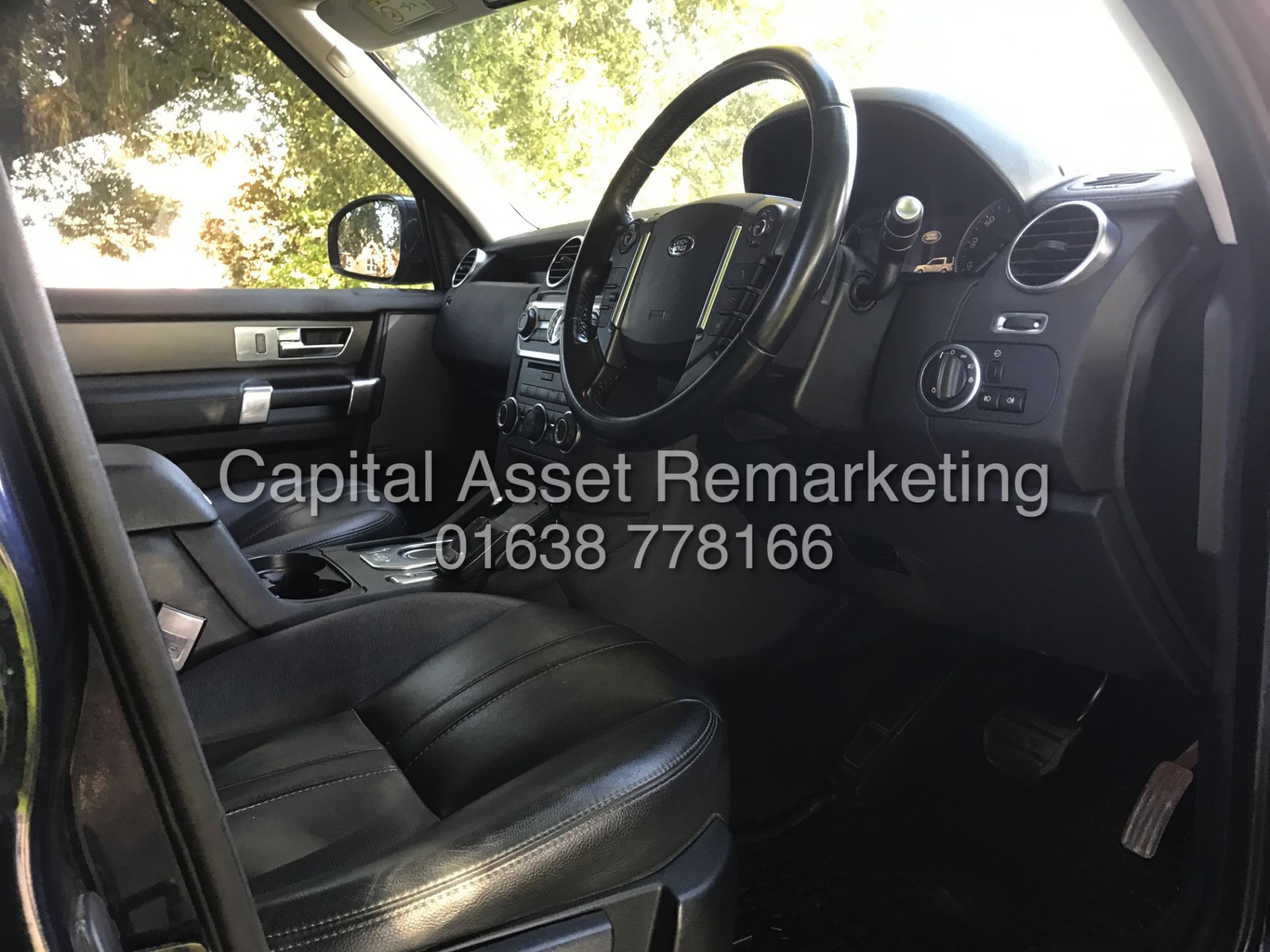 (On Sale) LAND ROVER DISCOVERY 4 'XS EDITION' *COMMERCIAL* (2015) '3.0 SDV6 - AUTO-LEATHER-SAT NAV' - Image 16 of 32