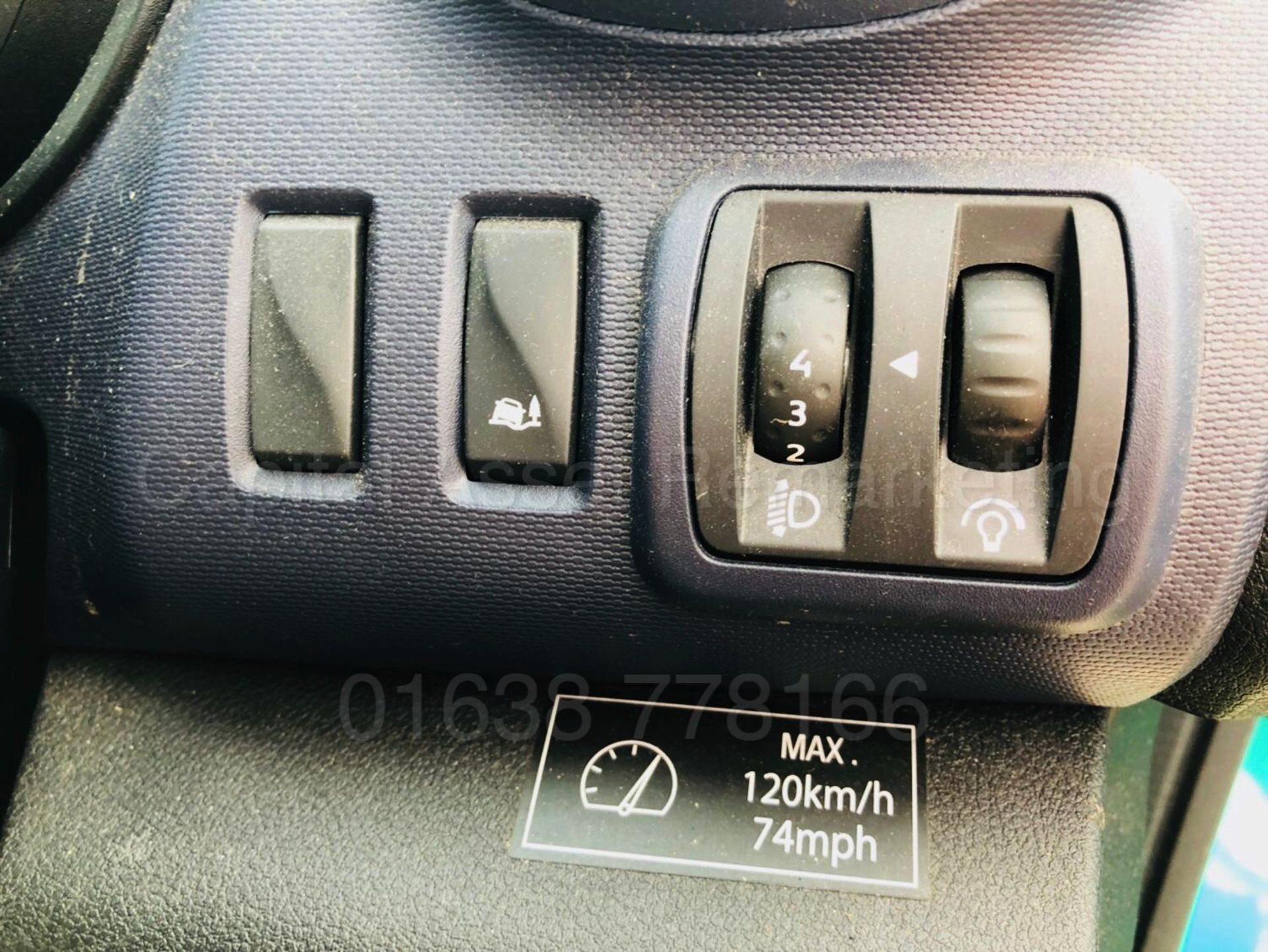 VAUXHALL VIVARO 2900 'ECOFLEX' (2016 MODEL) '1.6 CDTI - 6 SPEED - STOP/START' *HUGE SPEC* - Image 29 of 36