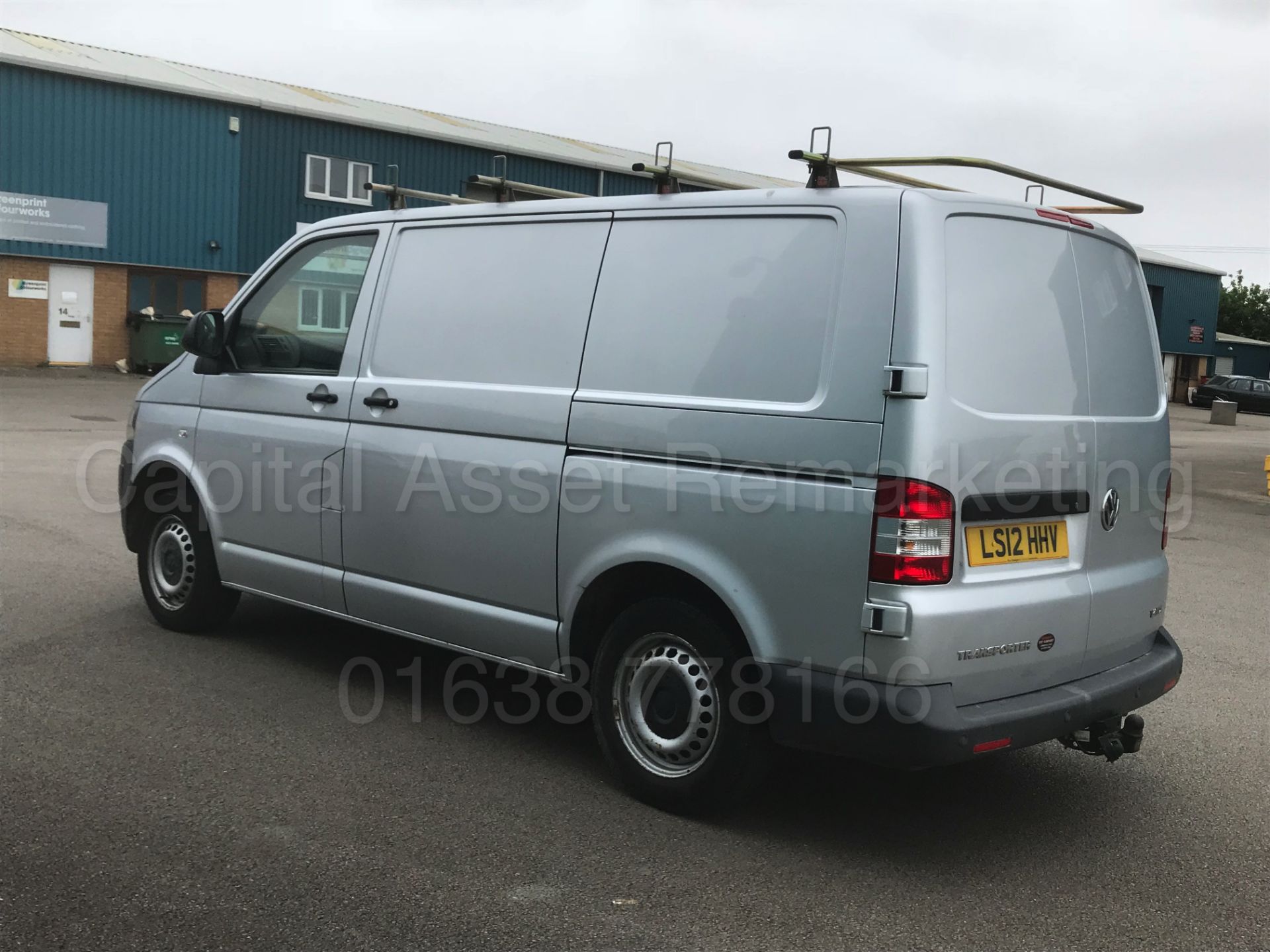 (On Sale) VOLKSWAGEN TRANSPORTER 'SWB' (2012) '2.0 TDI - ELECTRIC PACK - SAT NAV - APPLE CAR PLAY' - Image 6 of 29