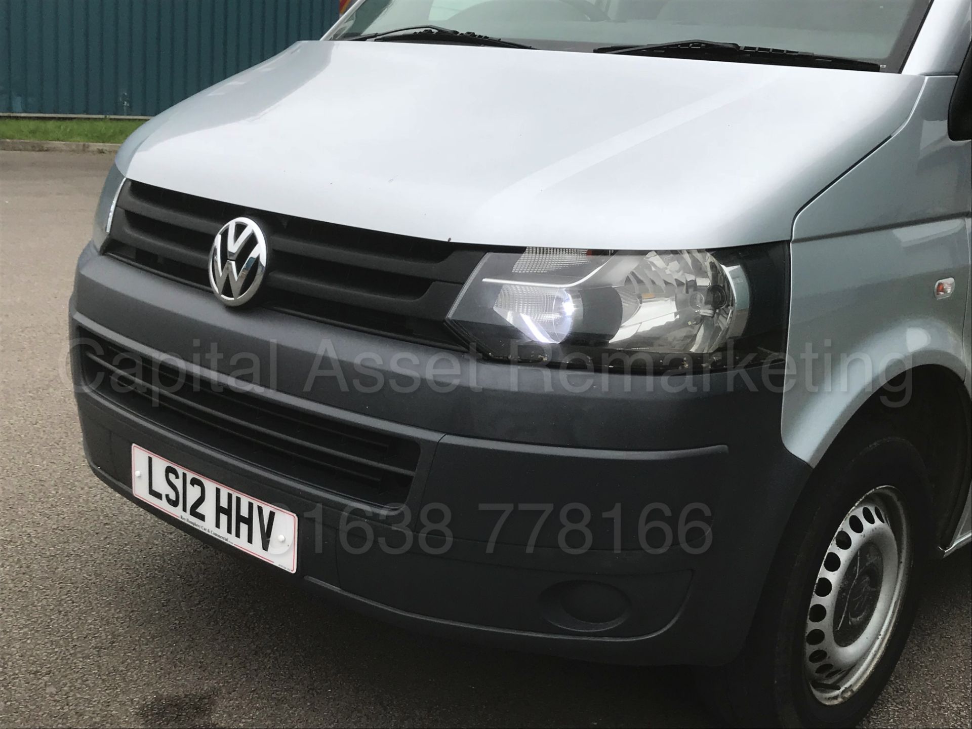 (On Sale) VOLKSWAGEN TRANSPORTER 'SWB' (2012) '2.0 TDI - ELECTRIC PACK - SAT NAV - APPLE CAR PLAY' - Image 14 of 29