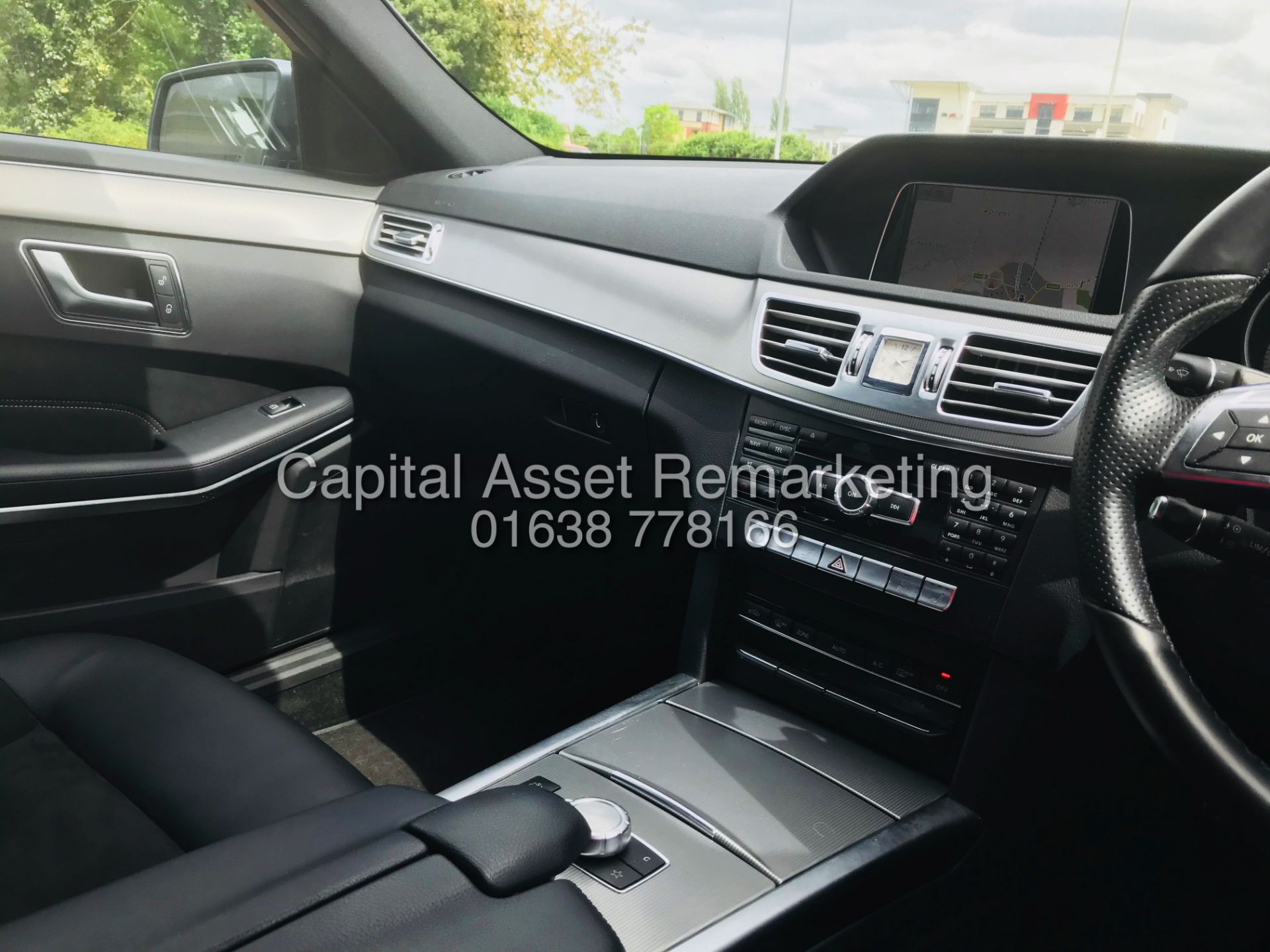 MERCEDES-BENZ E300 'DIESEL HYBRID' *AMG SPORT* (2015 MODEL) '7G TRONIC- LEATHER - SAT NAV' TOP SPEC - Image 31 of 41