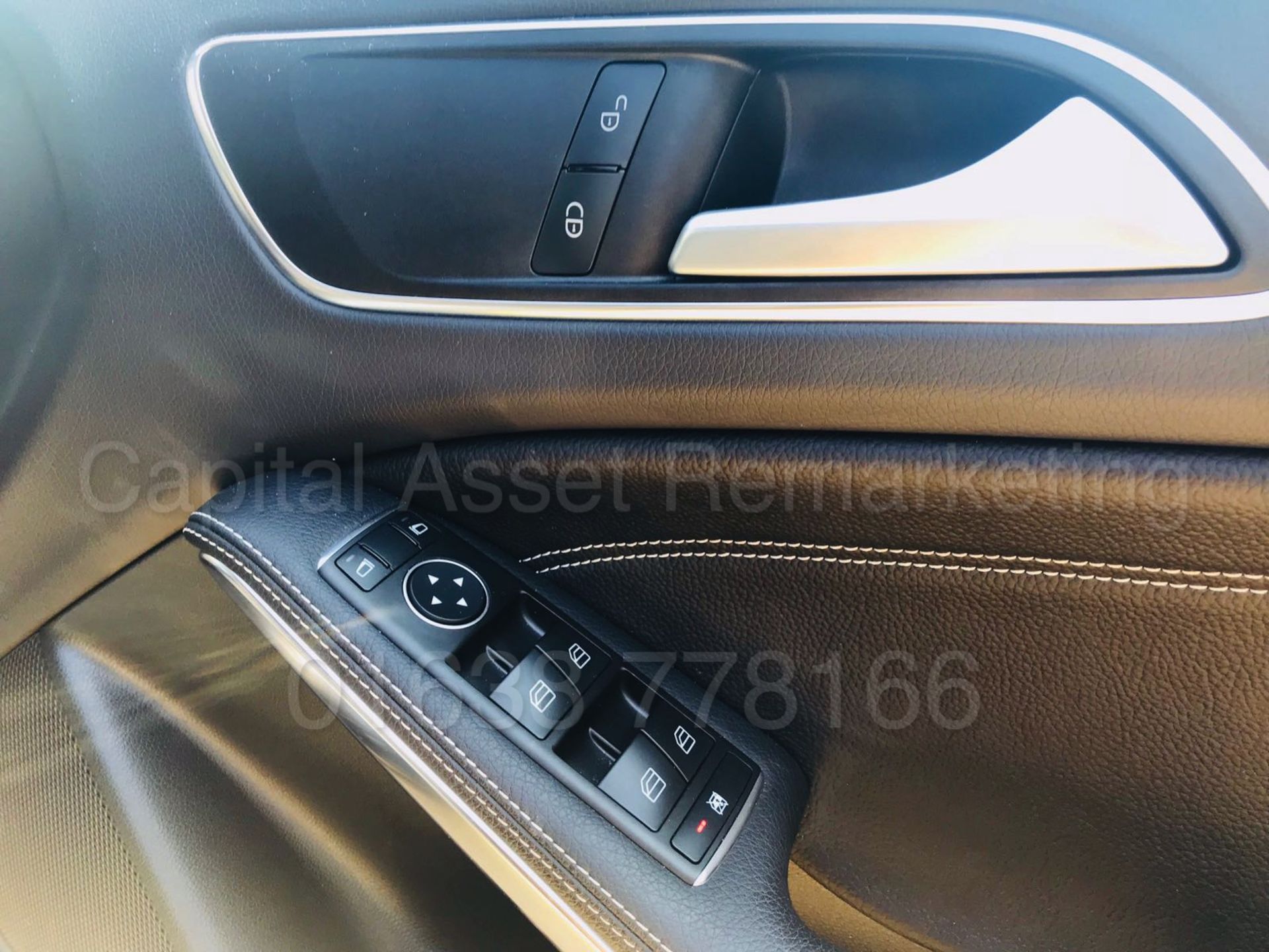 MERCEDES-BENZ A180d 'SPORT EXECUTIVE' (2017) 'LEATHER - SAT NAV - REVERSE CAMERA' **MASSIVE SPEC** - Image 32 of 38