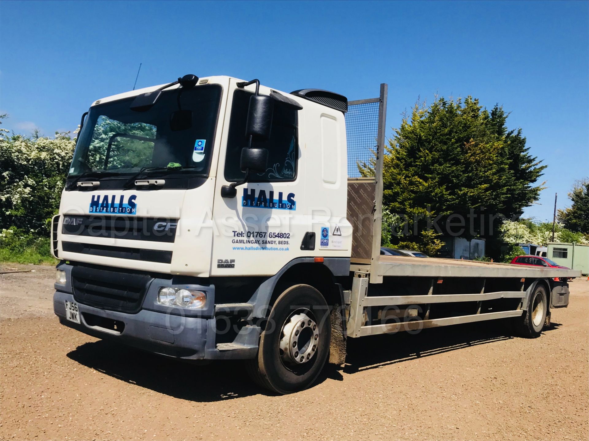 DAF CF 65.220 'LWB - FLATBED' (2007 MODEL) '5.9 DIESEL - 6 SPEED' **SLEEPER CAB** - Image 2 of 26