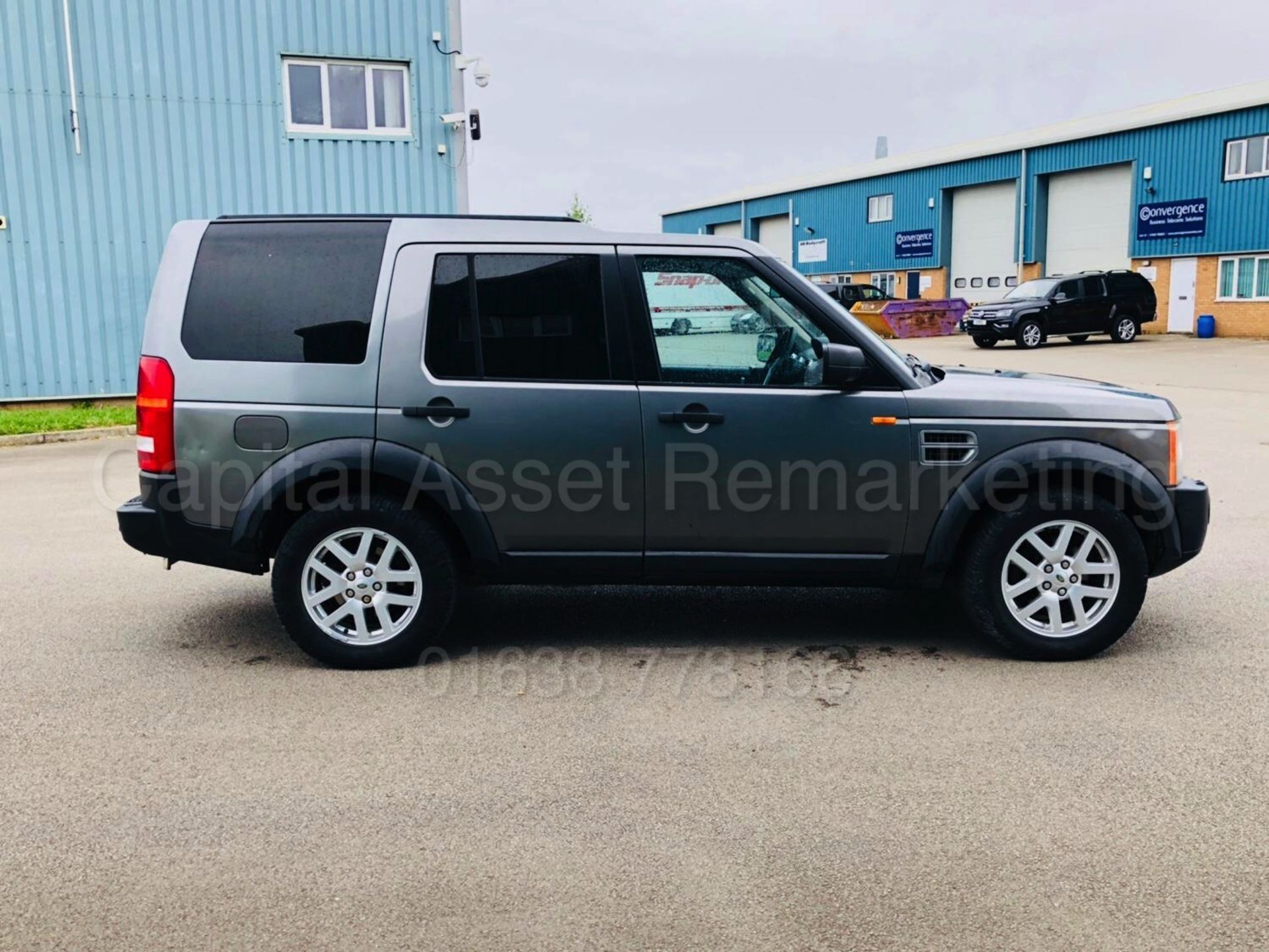 LAND ROVER DISCOVERY 3 'XS EDITION' **COMMERCIAL VAN TYPE** (2008 MODEL) '2.7 TDV6 - 190 BHP - 4X4' - Image 12 of 33