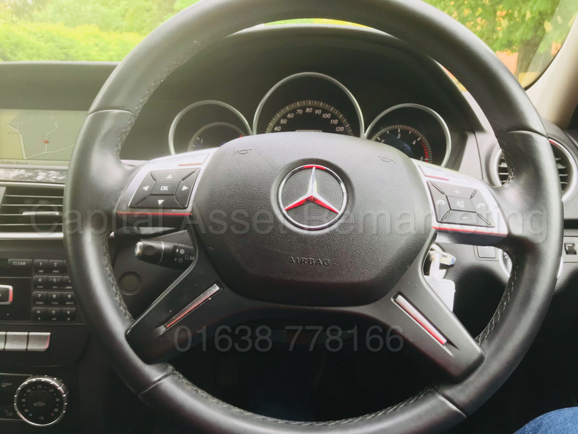 MERCEDES C220CDI "EXECUTIVE SE" ESTATE (2014 MODEL) SAT NAV - LEATHER - 1 OWNER FSH !!! - Image 38 of 41