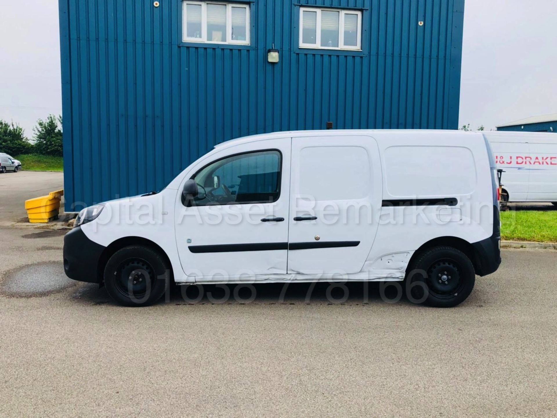 On Sale RENAULT KANGOO LL21 'ZE EDITION' PANEL VAN (2014) 'ELECTRIC VAN - AUTO' *16,000 MILES ONLY** - Image 5 of 29