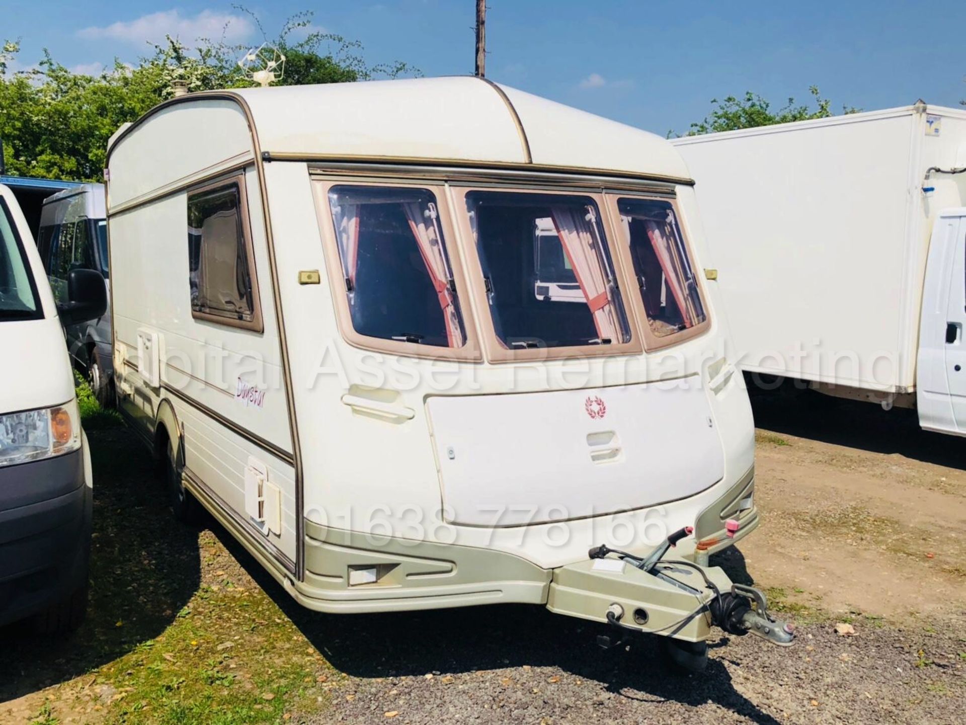 (ON SALE) ABI AWARD 'DAYSTAR EDITION' (2 BERTH TOURING CARAVAN) **NO VAT - SAVE 20%** - Image 11 of 36