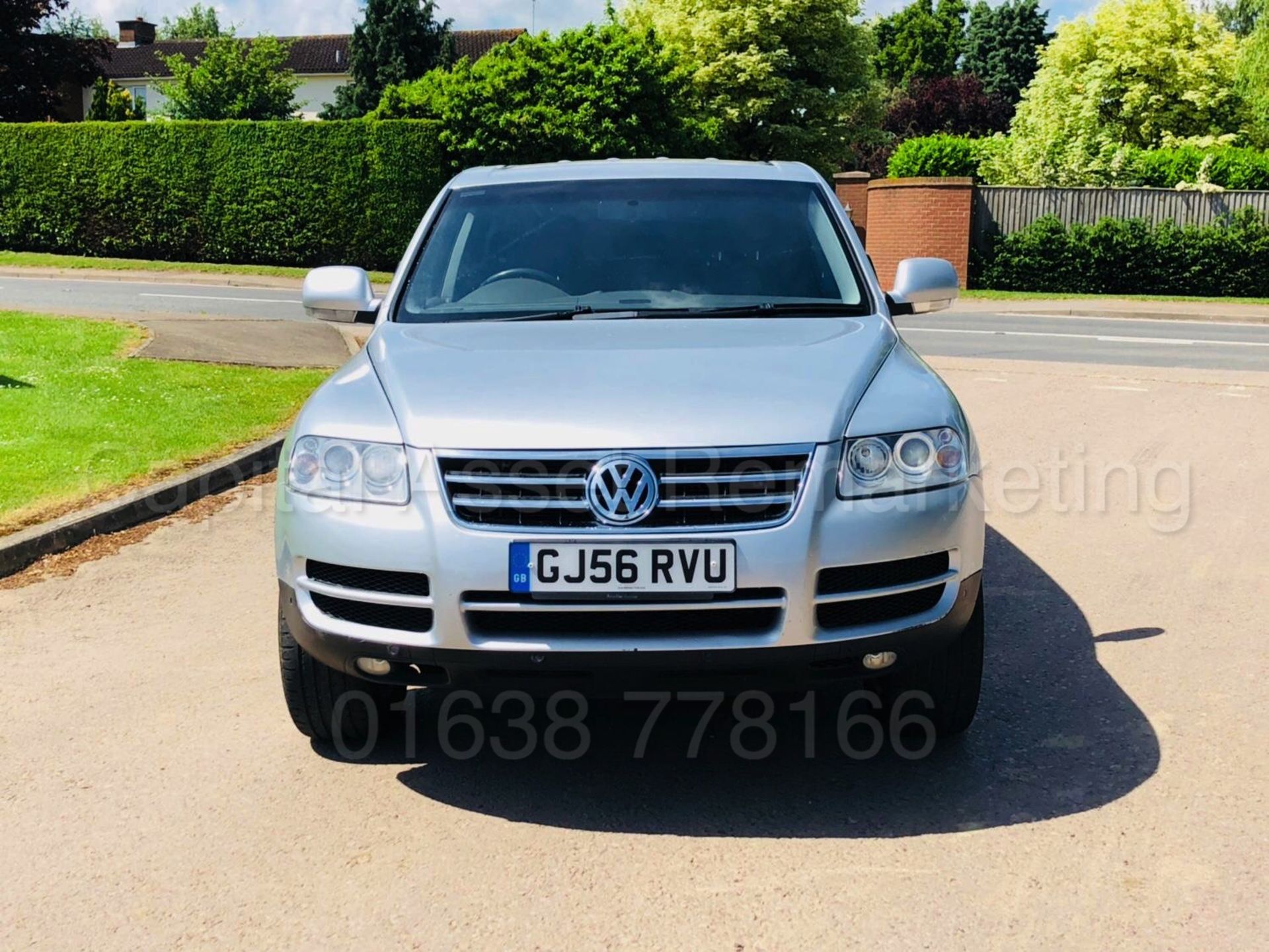 (ON SALE) VW TOUAREG 'SE EDITION' (2007) '2.5 TDI "175 BHP" AUTO' *LEATHER - SAT NAV - A/C* (NO VAT) - Image 2 of 53