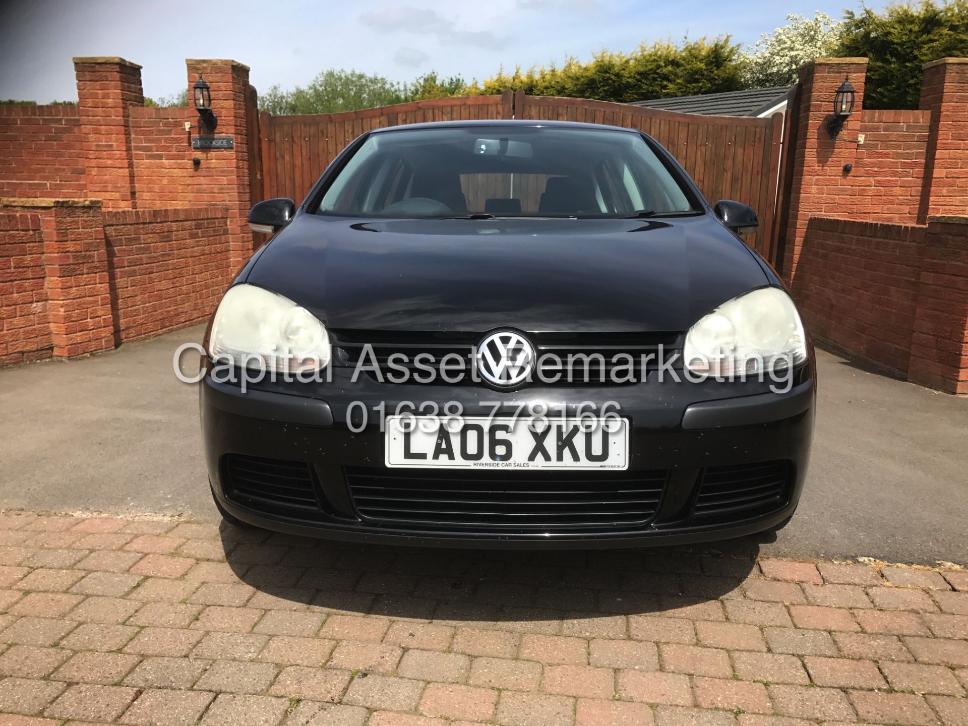 On Sale VOLKSWAGEN GOLF 1.4 "S" 5 DOOR HATCK BACK - LOW MILEAGE 82K - ELEC PACK - BLACK - Image 2 of 15