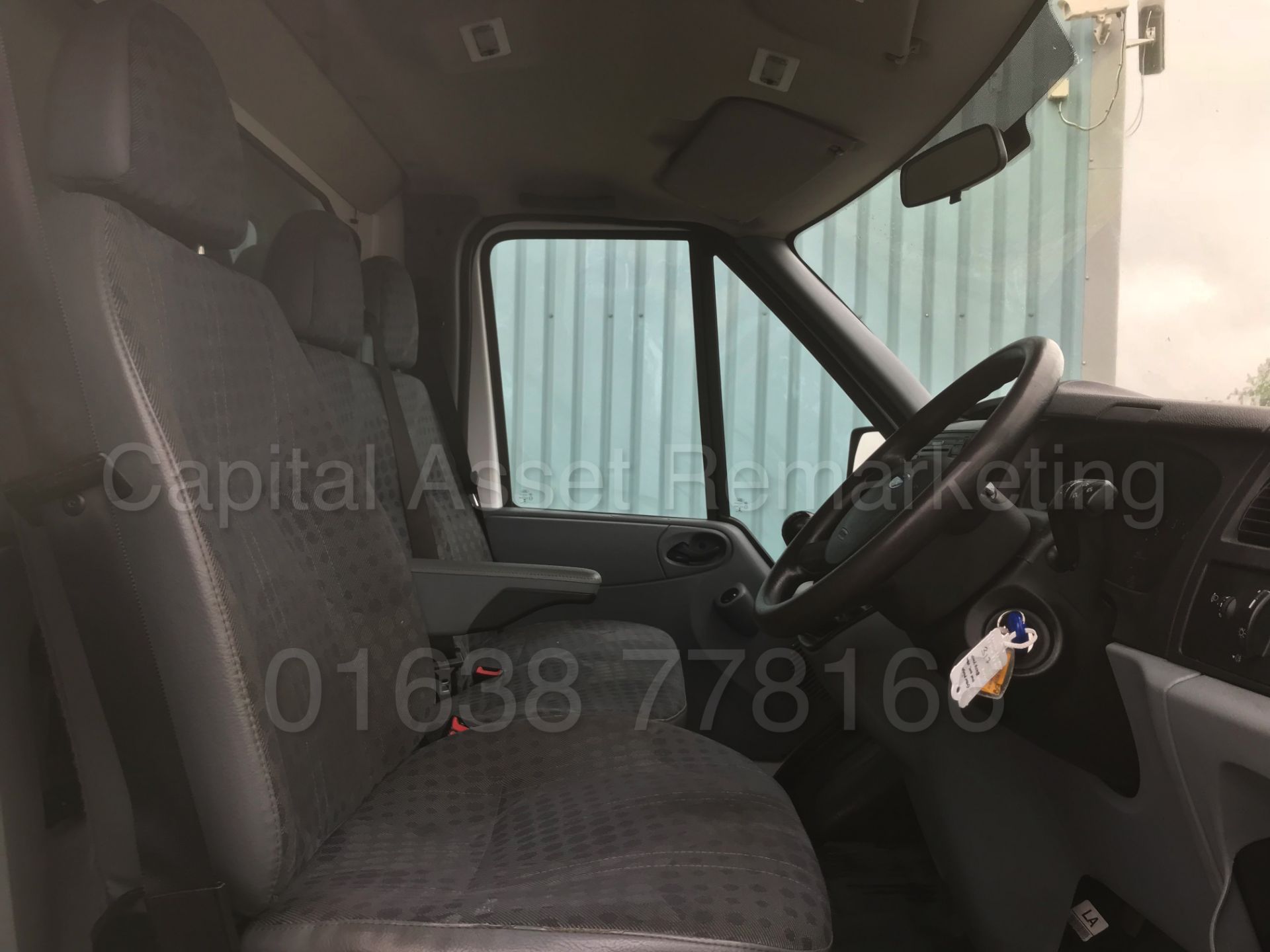 FORD TRANSIT 125 T350 'LWB - LUTON / BOX VAN' (2014) '2.2 TDCI - 125 BHP - 6 SPEED' **TAIL-LIFT** - Image 23 of 33