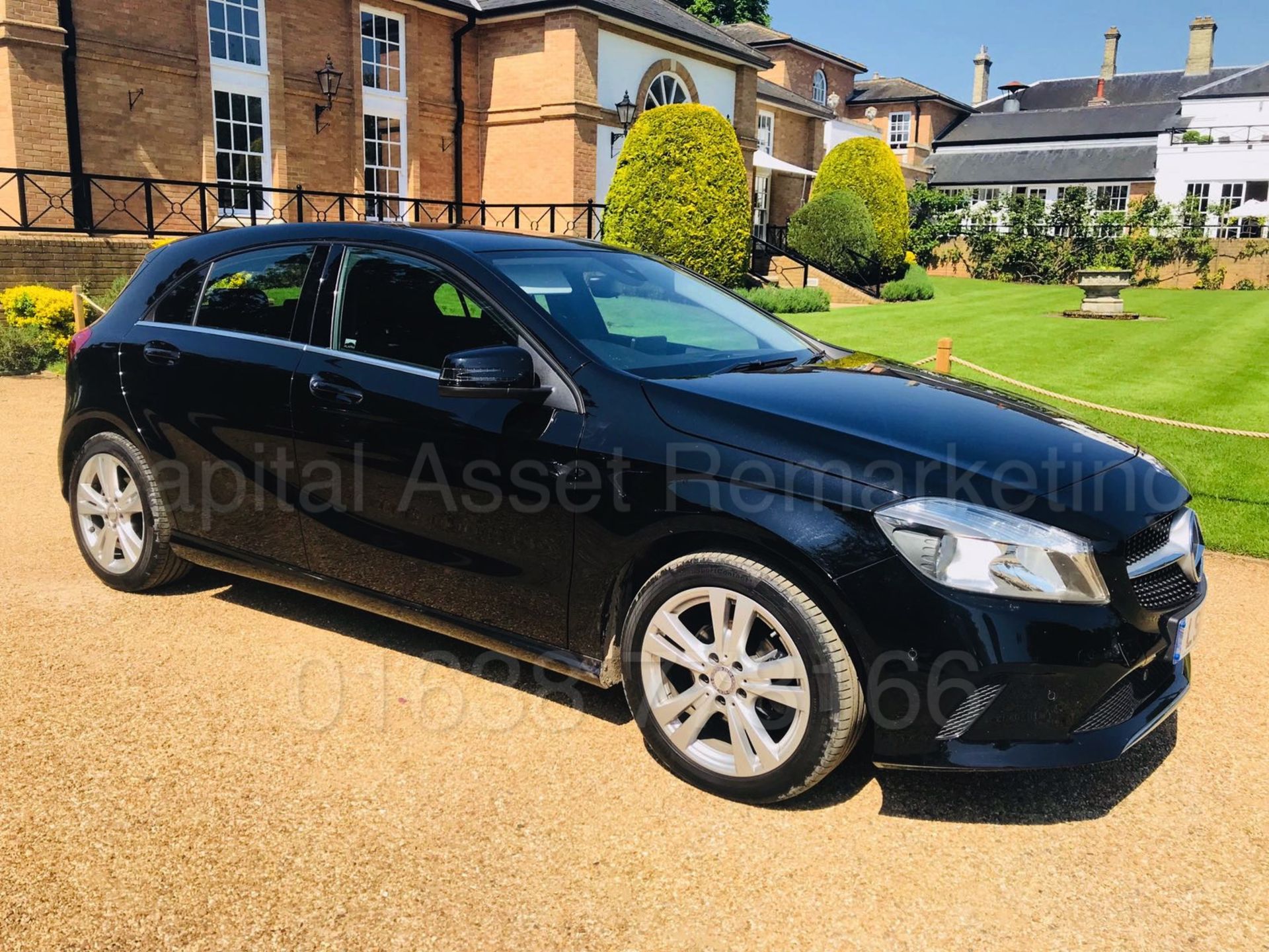 MERCEDES-BENZ A180D 'SPORT EXECUTIVE' (2017) 'LEATHER - SAT NAV - REVERSE CAMERA' **MASSIVE SPEC** - Image 9 of 38