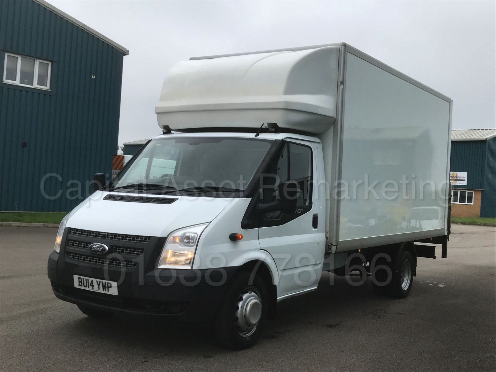 FORD TRANSIT 125 T350 'LWB - LUTON / BOX VAN' (2014) '2.2 TDCI - 125 BHP - 6 SPEED' **TAIL-LIFT** - Image 3 of 33