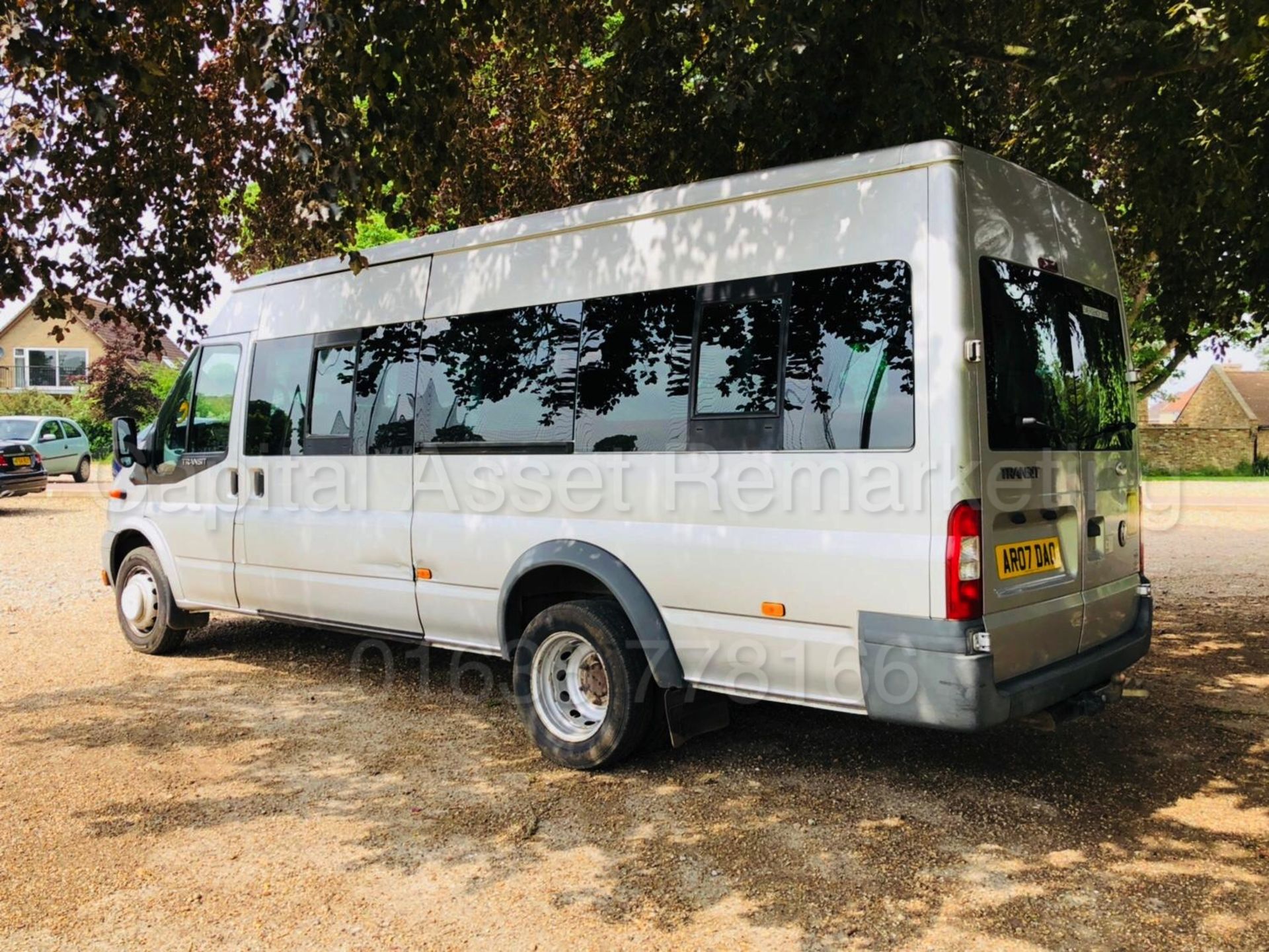 FORD TRANSIT 140 T430 'XLWB - 17 SEATER MINI-BUS' (2007) '2.4 TDCI - 140 BHP - 6 SPEED' (NO VAT) - Image 7 of 32