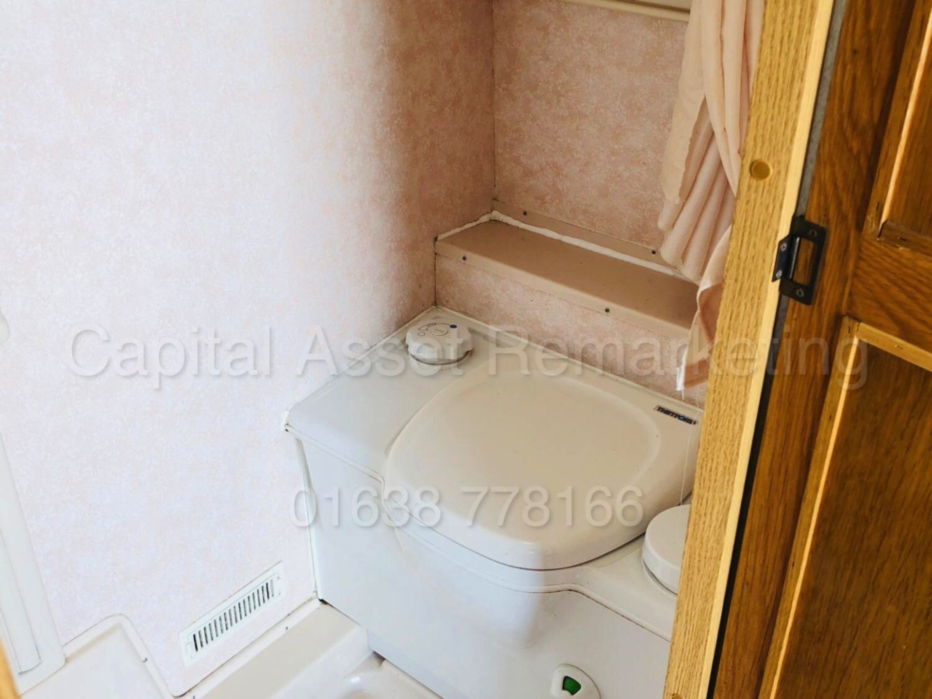 (ON SALE) ABI AWARD 'DAYSTAR EDITION' (2 BERTH TOURING CARAVAN) **NO VAT - SAVE 20%** - Image 5 of 36