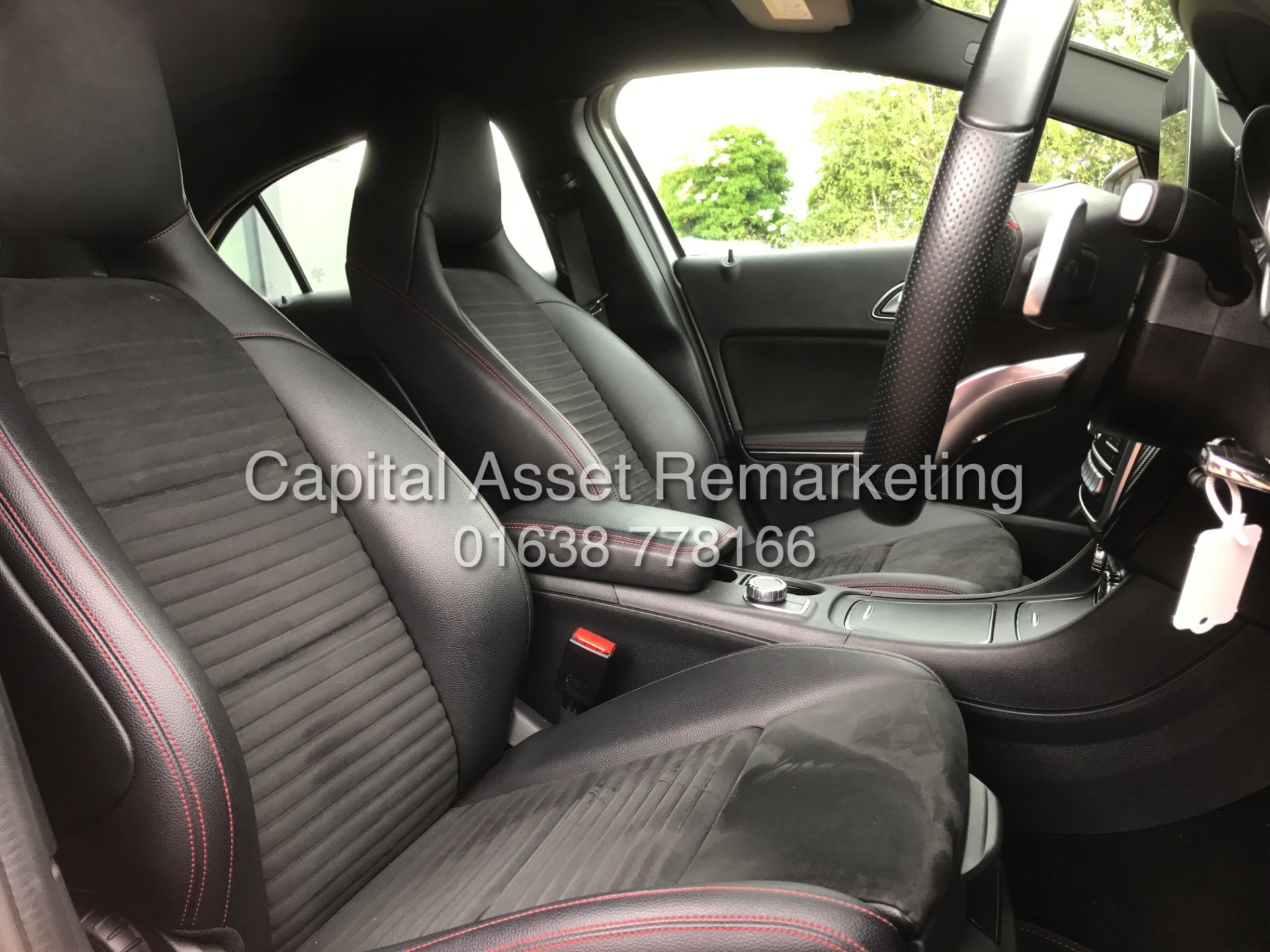 (On Sale) MERCEDES-BENZ A200d *AMG LINE* 5 DOOR HATCHBACK (2017) 'AUTO -LEATHER-SAT NAV' *HUGE SPEC* - Image 16 of 30