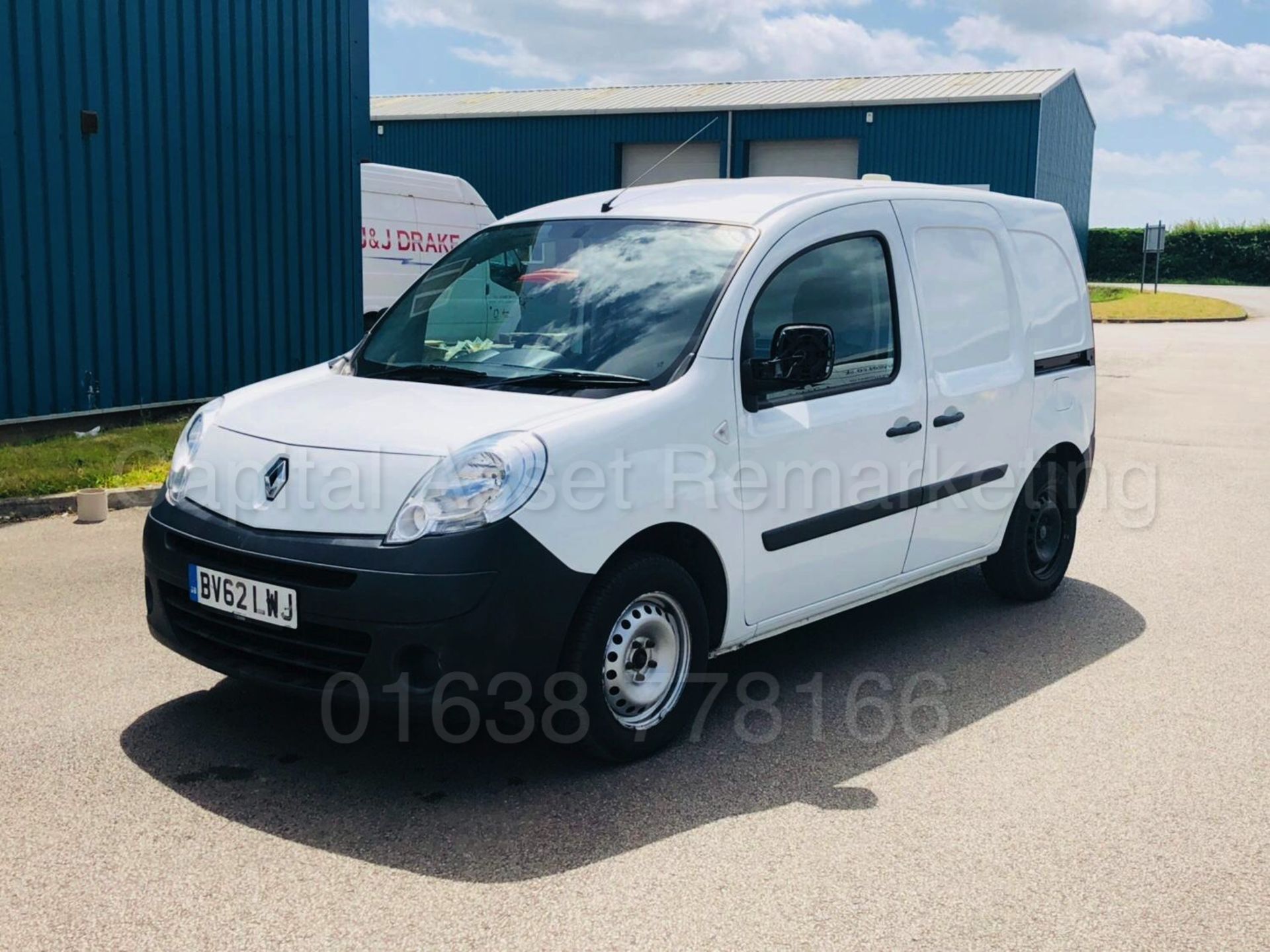 (On Sale) RENAULT KANGOO ML19 'PANEL VAN' *MEALS ON WHEELS* (2013 MODEL) '1.5 DCI - 90 BHP’ *A/C* - Image 3 of 32