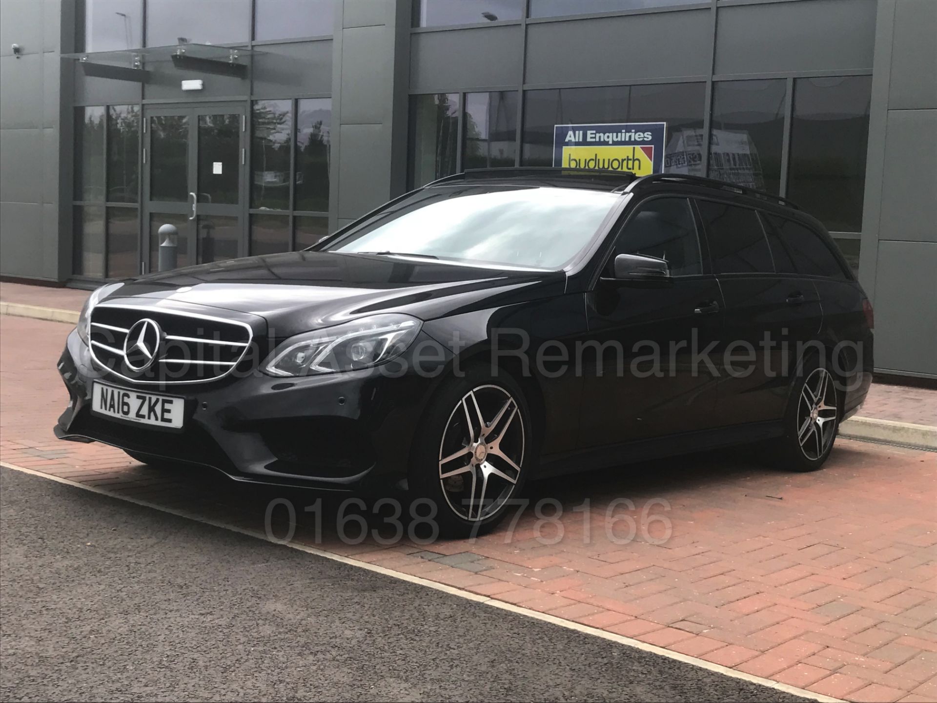 (On Sale)MERCEDES-BENZ E220D 'AMG NIGHT EDITION - PREMIUM' (2016) 'AUTO' - LEATHER - NAV - PAN ROOF* - Image 5 of 50