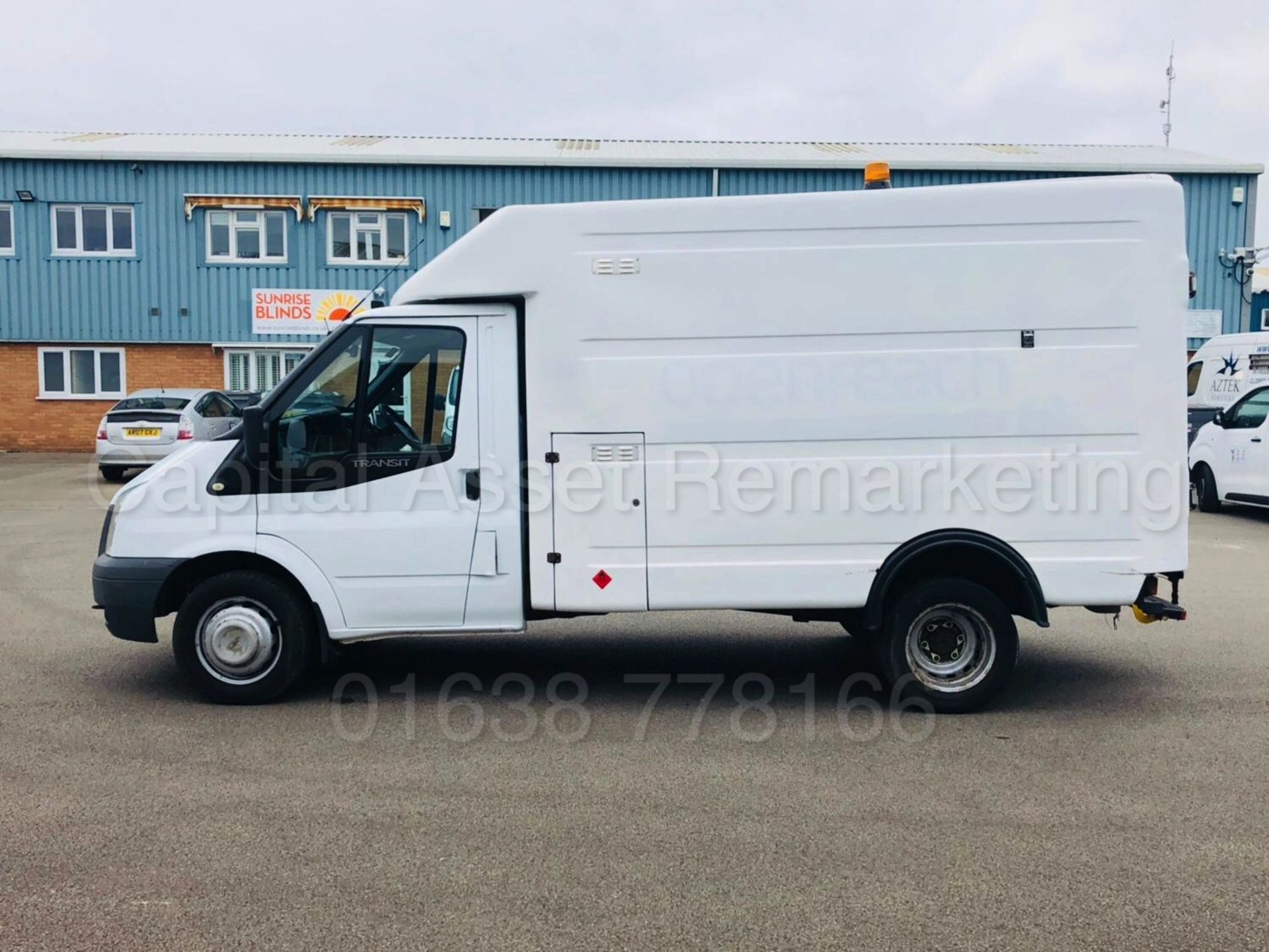 (On Sale) FORD TRANSIT 100 350 'BOX / LUTON VAN' (2010) '2.4 TDCI - 100 BHP' (1 COMPANY OWNER) - Image 11 of 29
