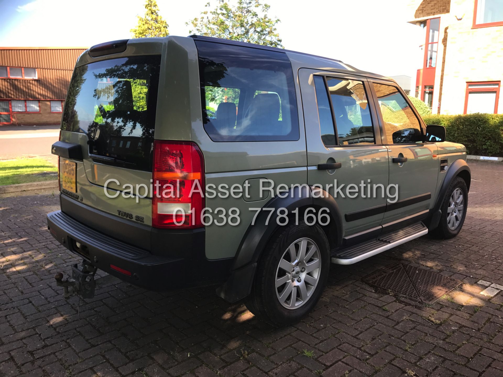 (ON SALE) LAND ROVER DISCOVERY TDV6 "SE 7 SEATER" GREAT SPEC - SAT NAV - FULL LEATHER - NO VAT - Image 9 of 28