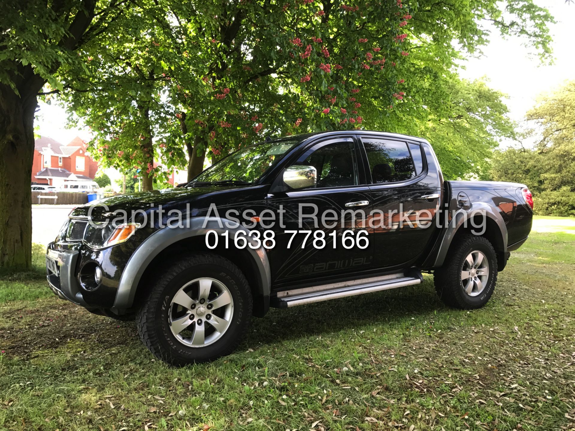 (ON SALE) MITSUBISHI L200 2.5DID "ANIMAL" BLACK EDITION" DC - LOW MILES - LEATHER - HUGE SPEC - WOW! - Image 2 of 20