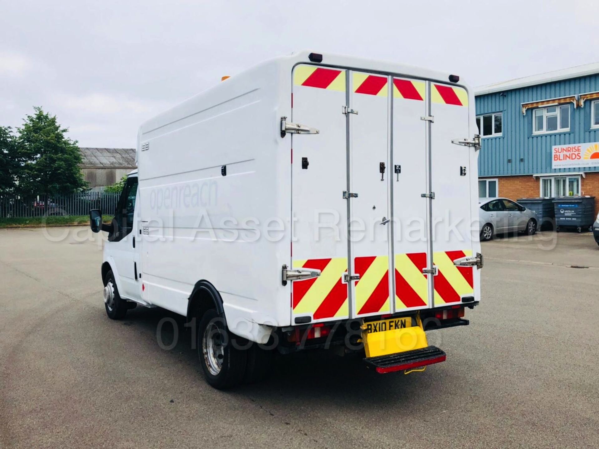 (On Sale) FORD TRANSIT 100 350 'BOX / LUTON VAN' (2010) '2.4 TDCI - 100 BHP' (1 COMPANY OWNER) - Image 15 of 29