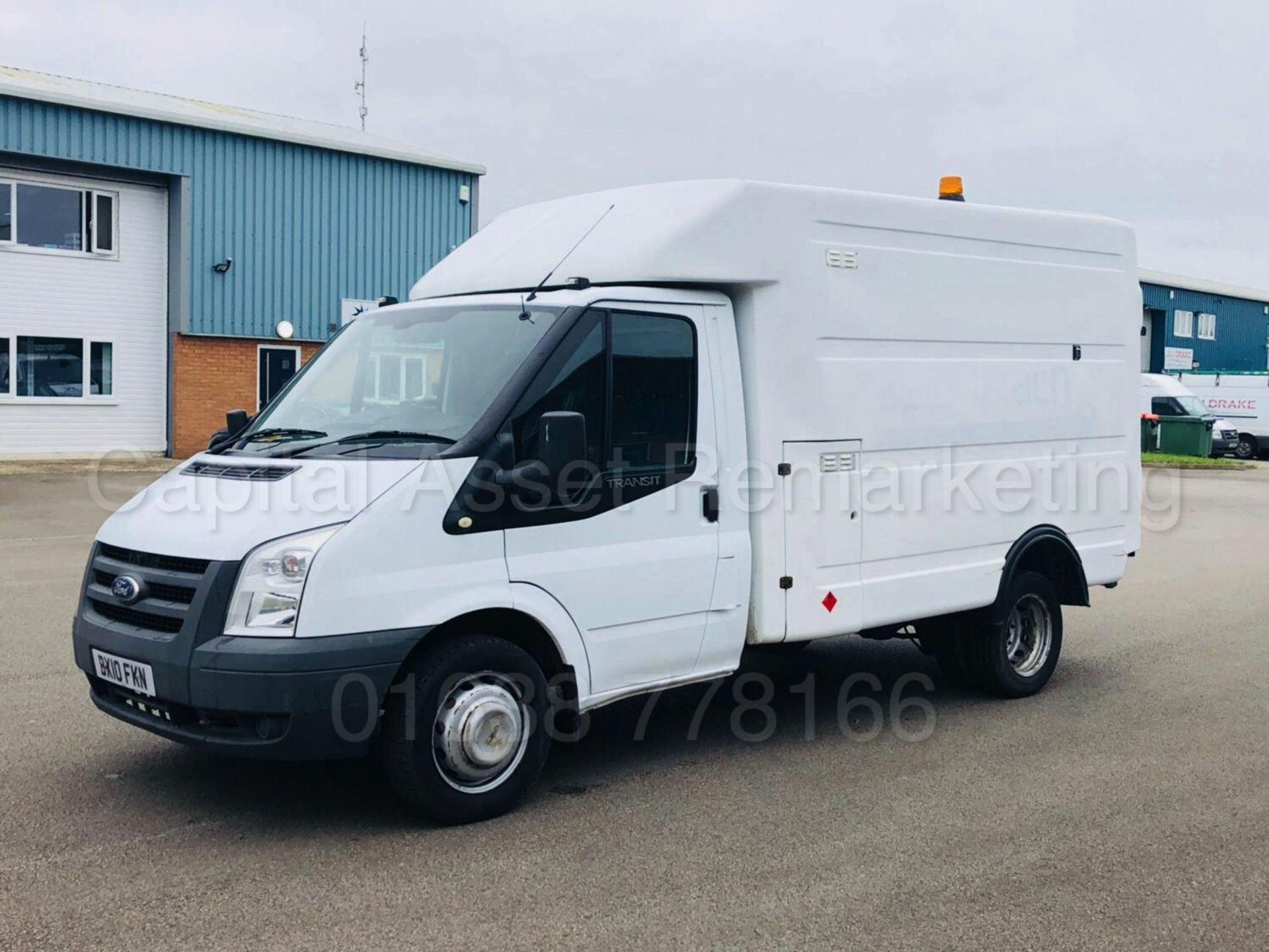 (On Sale) FORD TRANSIT 100 350 'BOX / LUTON VAN' (2010) '2.4 TDCI - 100 BHP' (1 COMPANY OWNER) - Image 4 of 29