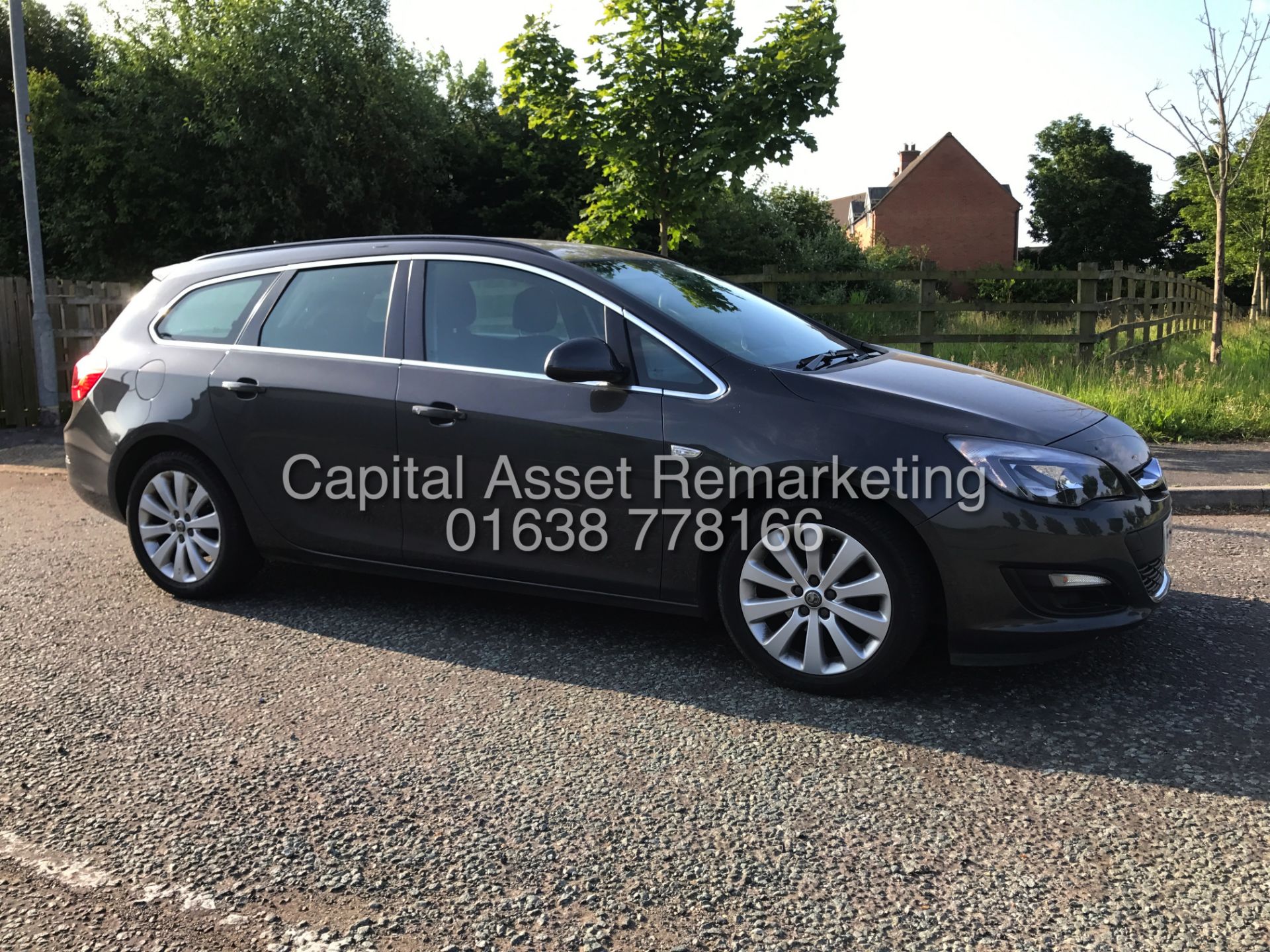 On Sale VAUXHALL ASTRA 1.3CDTI "TECH LINE" ESTATE (2013 MODEL) 1 OWNER WITH HISTORY SAT NAV AIR CON