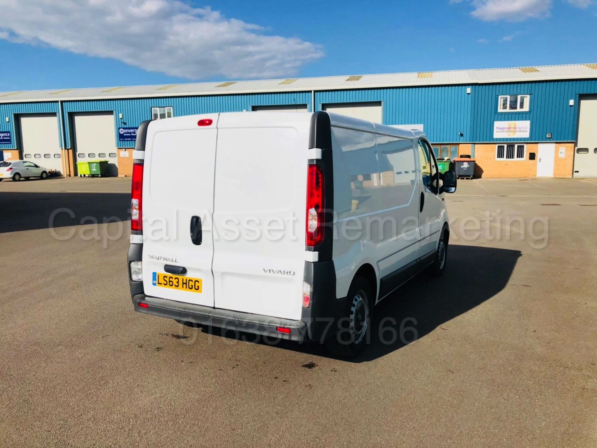 (On Sale) VAUXHALL VIVARO 2700 'SWB - PANEL VAN' (2014 MODEL) '2.0 CDTI - 115 BHP - 6 SPEED' - Image 24 of 34