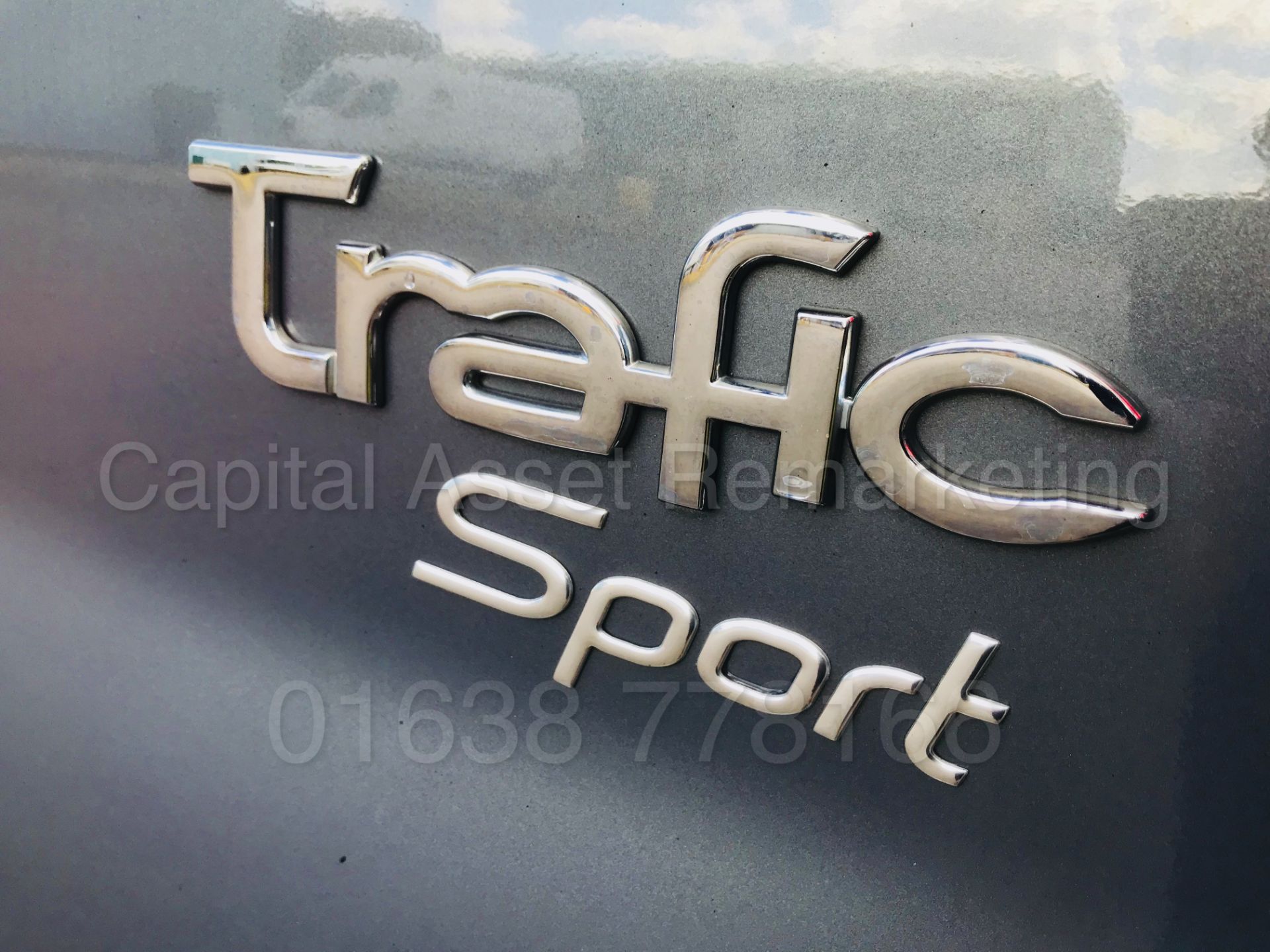 (On Sale) RENAULT TRAFIC 'SPORT EDITION' LWB (2014) '2.0 DCI - 115 BHP - 6 SPEED' *AIR CON* (NO VAT) - Image 15 of 40