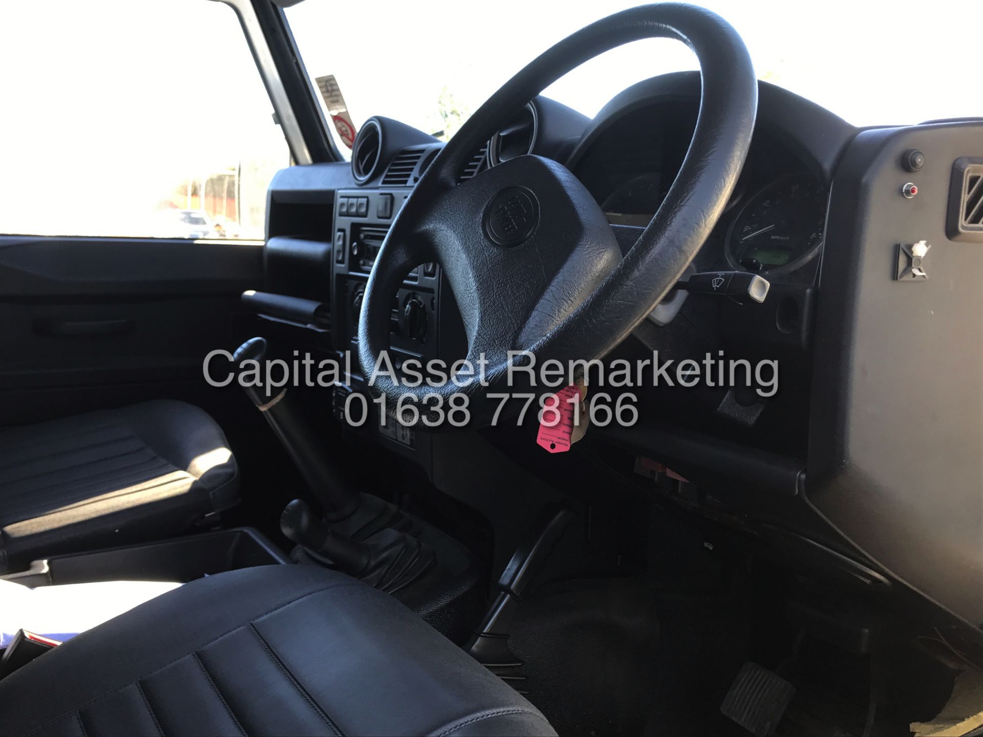 (ON SALE) LAND ROVER DEFENDER 2.4TDCI 110 HARD TOP (SPECIAL UTILITY VEHICLE) 6 SPEED (2010) 1 OWNER - Image 6 of 9