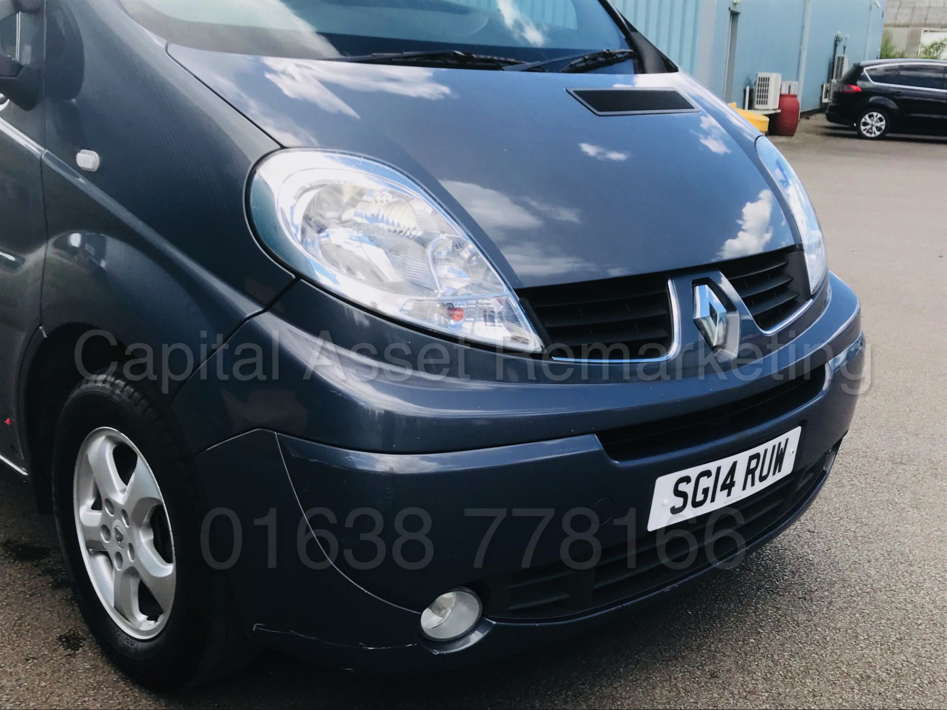 (On Sale) RENAULT TRAFIC 'SPORT EDITION' LWB (2014) '2.0 DCI - 115 BHP - 6 SPEED' *AIR CON* (NO VAT) - Image 14 of 40