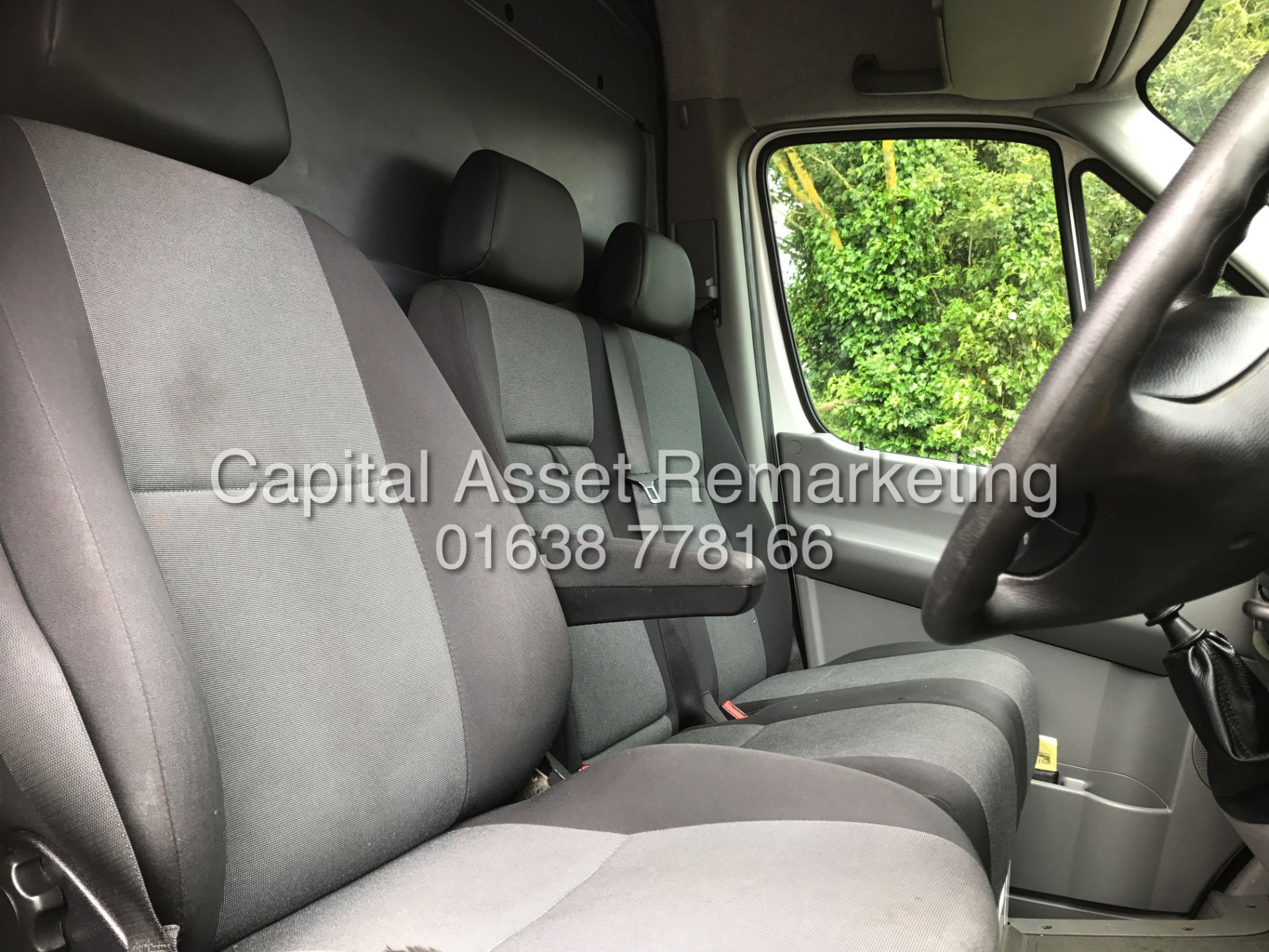 (ON SALE) VOLKSWAGEN CRAFTER 2.0TDI "136BHP" LWB / HI TOP (15 REG) 1 OWNER FSH - CRUISE - ELEC PACK - Image 12 of 19