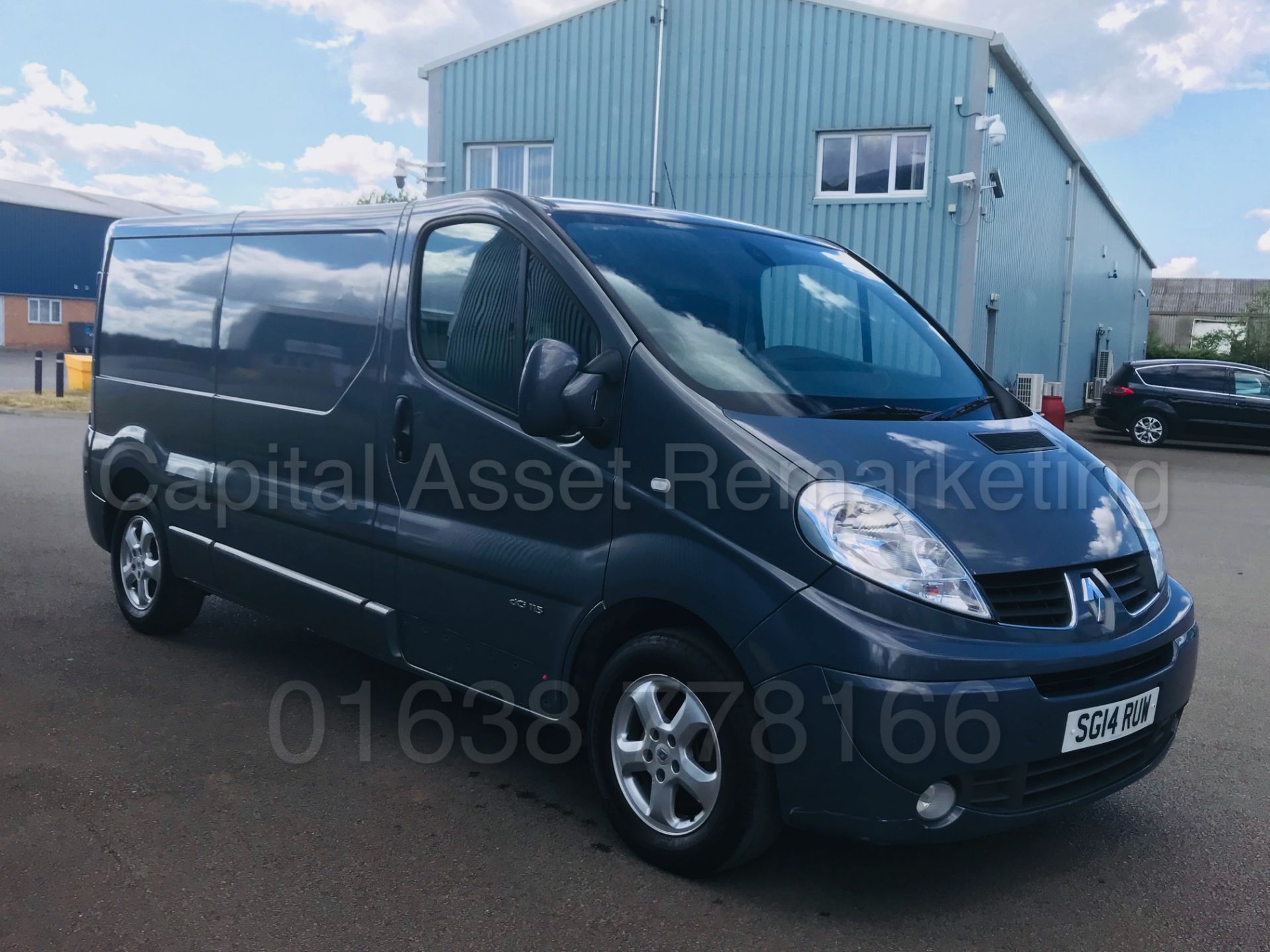 (On Sale) RENAULT TRAFIC 'SPORT EDITION' LWB (2014) '2.0 DCI - 115 BHP - 6 SPEED' *AIR CON* (NO VAT) - Image 11 of 40