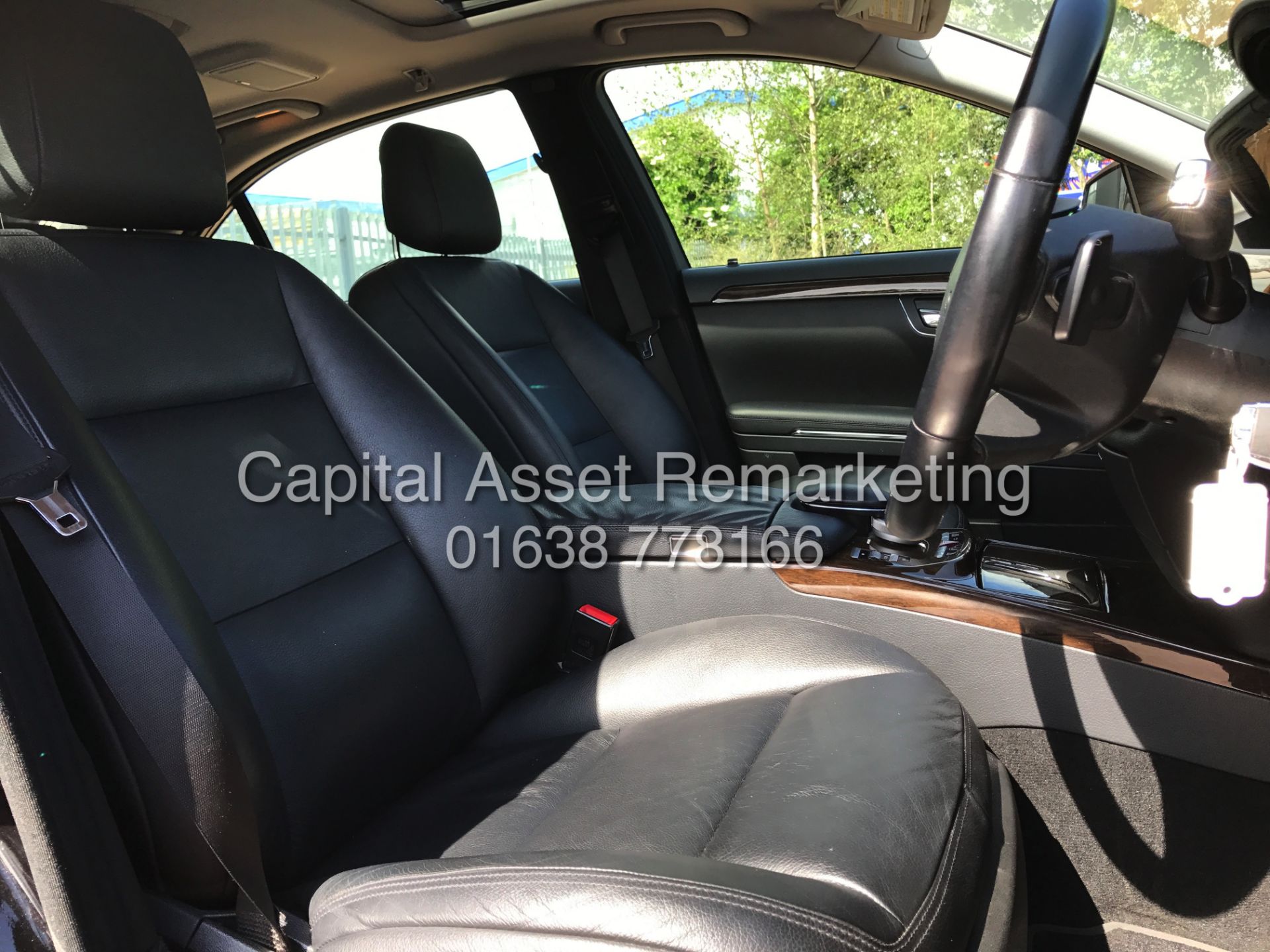 (ON SALE) MERCEDES S350CDI (2014 MODEL) LWB LIMO - SAT NAV - GLASS ROOF **ABSOLUTLY LOADED** - Image 15 of 37